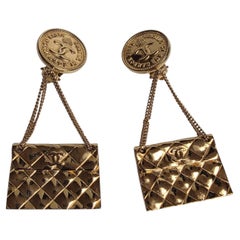 Vintage 1990s Chanel Gold Flap Bag Drop Clip On Earrings