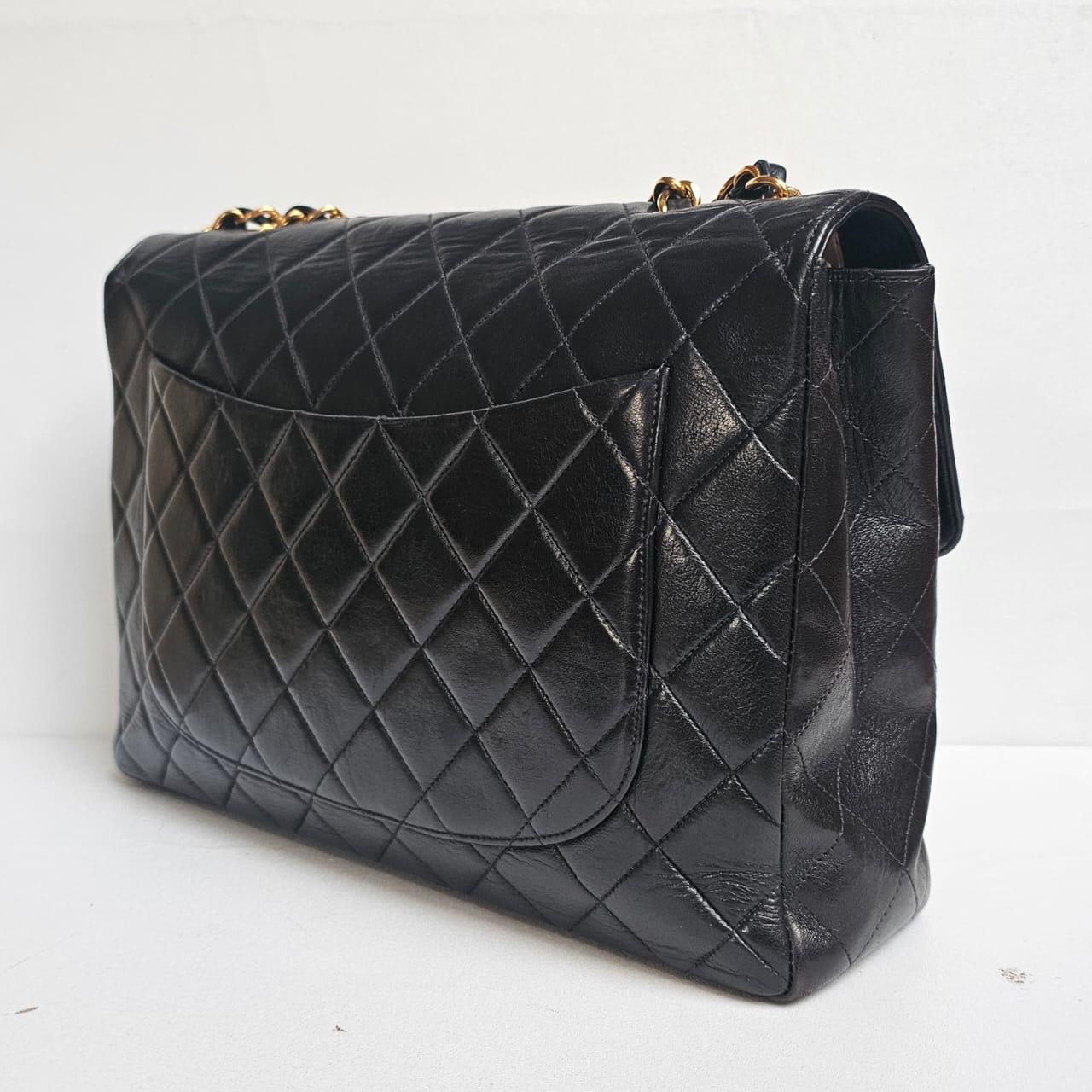 Vintage 1990s Chanel Jumbo Lambskin Quilted Jumbo Flap Bag For Sale 2