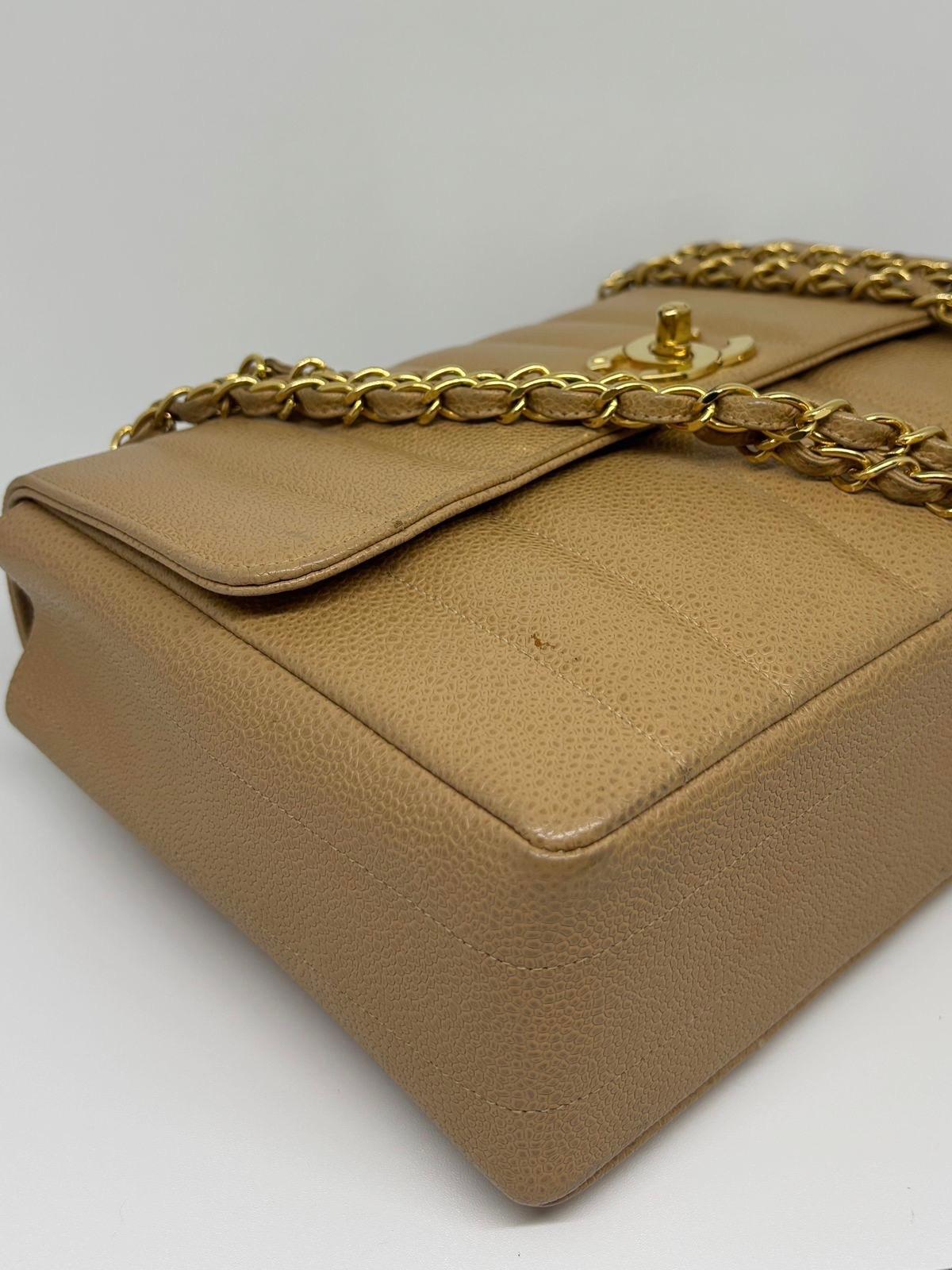 Vintage 1990s Chanel Vertical Quilt Caramel Caviar Flap Bag In Good Condition In Jakarta, Daerah Khusus Ibukota Jakarta