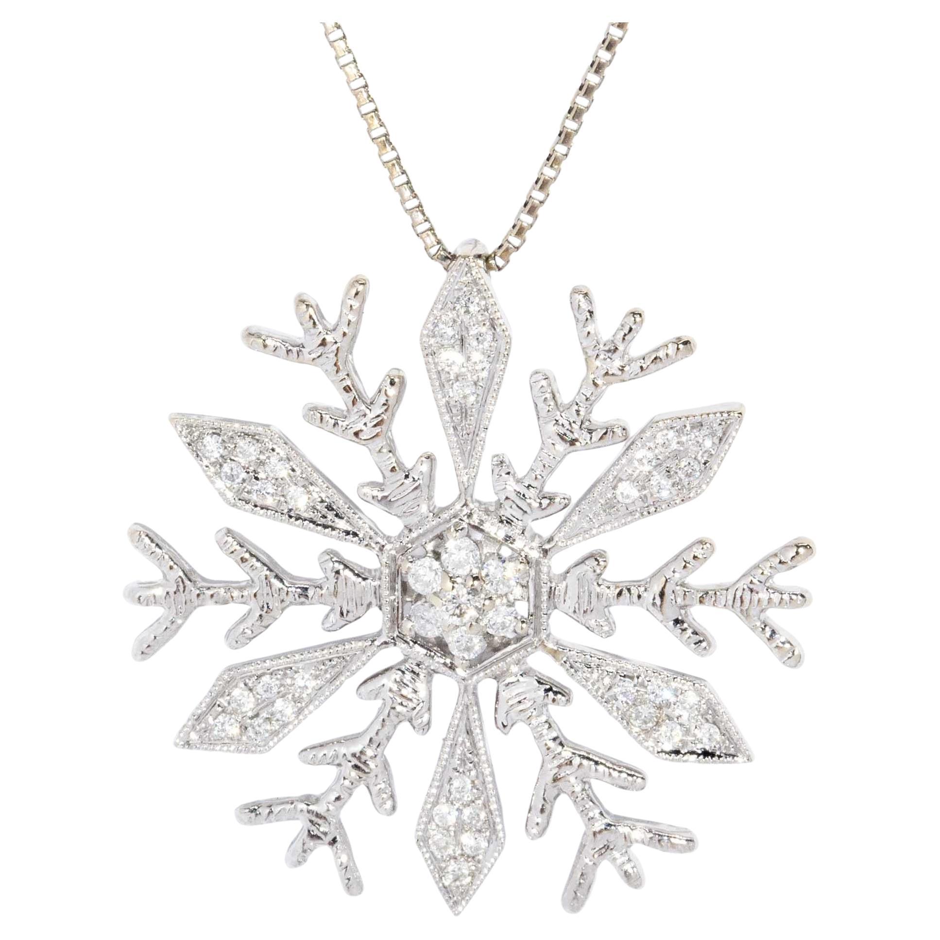 Vintage 1990s Diamond Snowflake Pendant & Chain 18 Carat White Gold For Sale