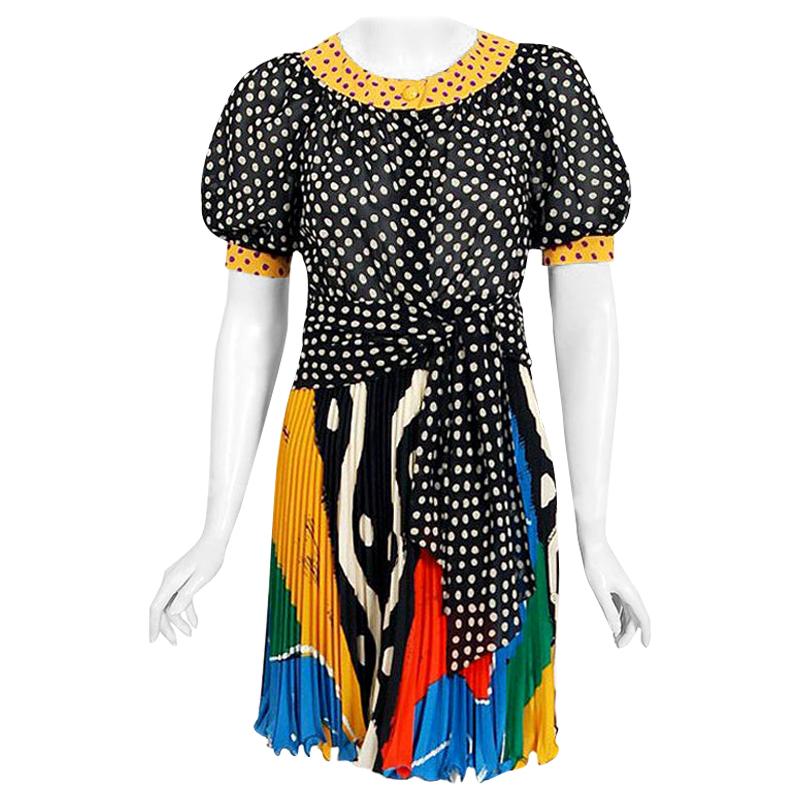 Vintage 1990's Emanuel Ungaro Paris Colorful Silk Puff-Sleeve Pleated Mini Dress For Sale