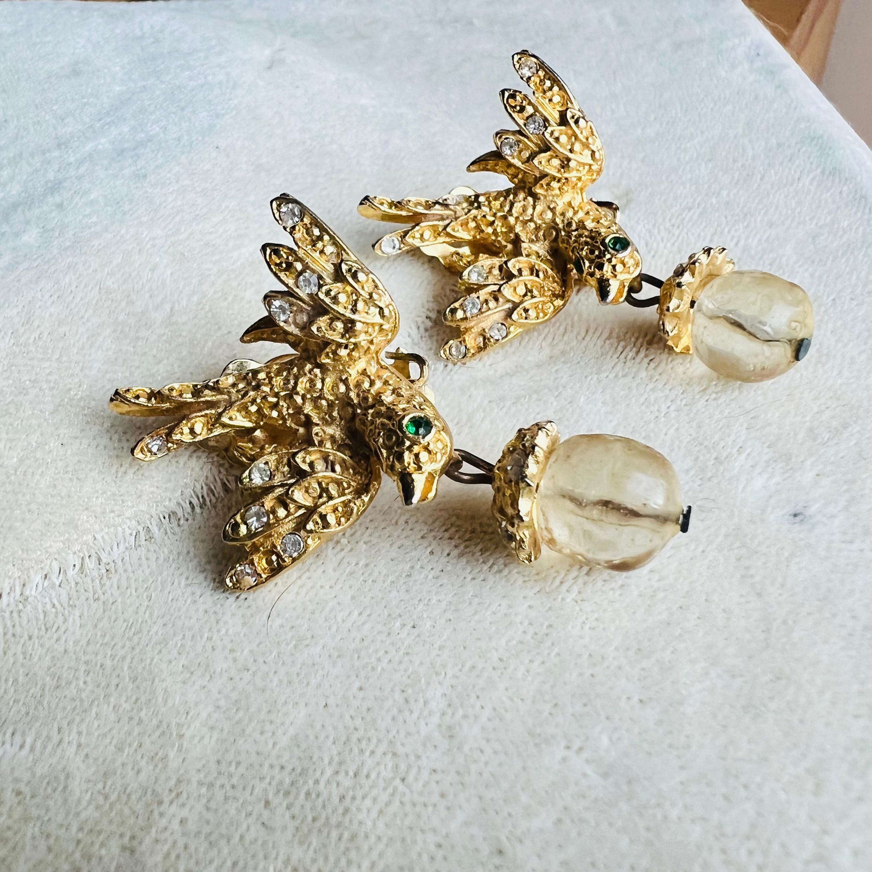American Vintage 1990s Gerard Yosca Bird Earrings Gripoix Clip-On For Sale