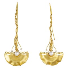 Retro 1990s Gold Ginkgo Dangle Earrings with Pearls and Diamonds