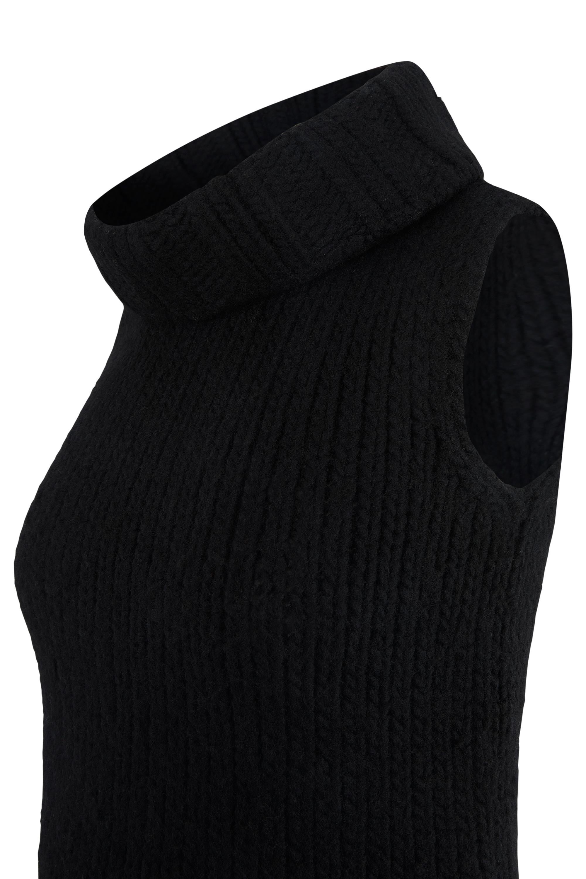 Nero Vintage anni '90 Gucci, maglia a collo alto in lana nera in vendita