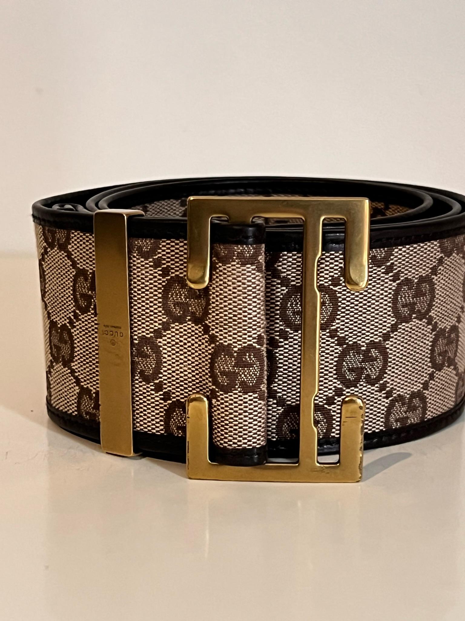 Vintage 1990’s GUCCI monogram GG canvas and leather belt with unique gold buckle 4