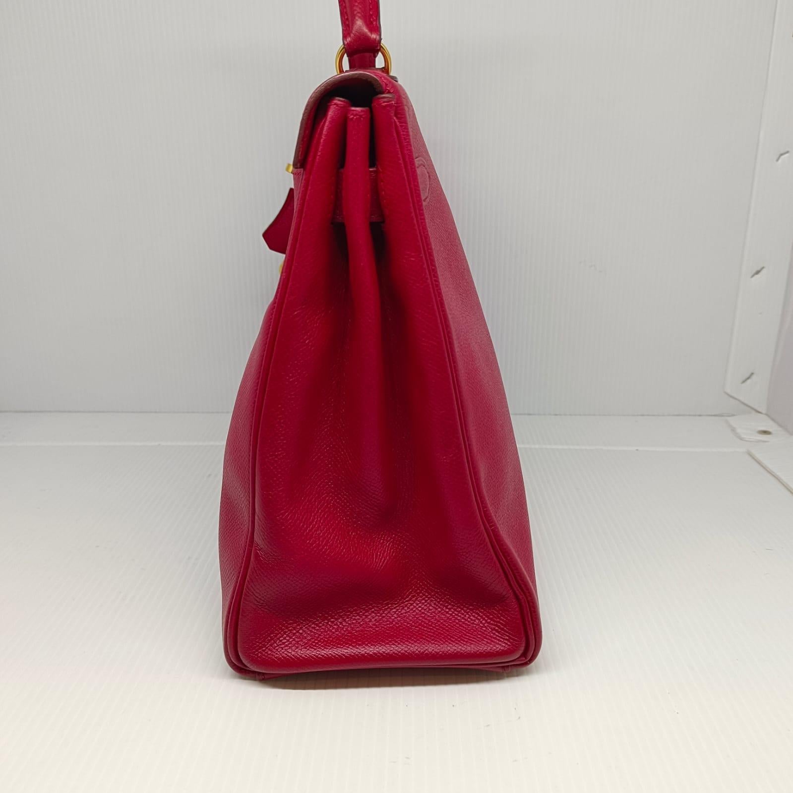 Vintage 1990 Hermes Rouge Lisse Leather Kelly 32 Bag en vente 6