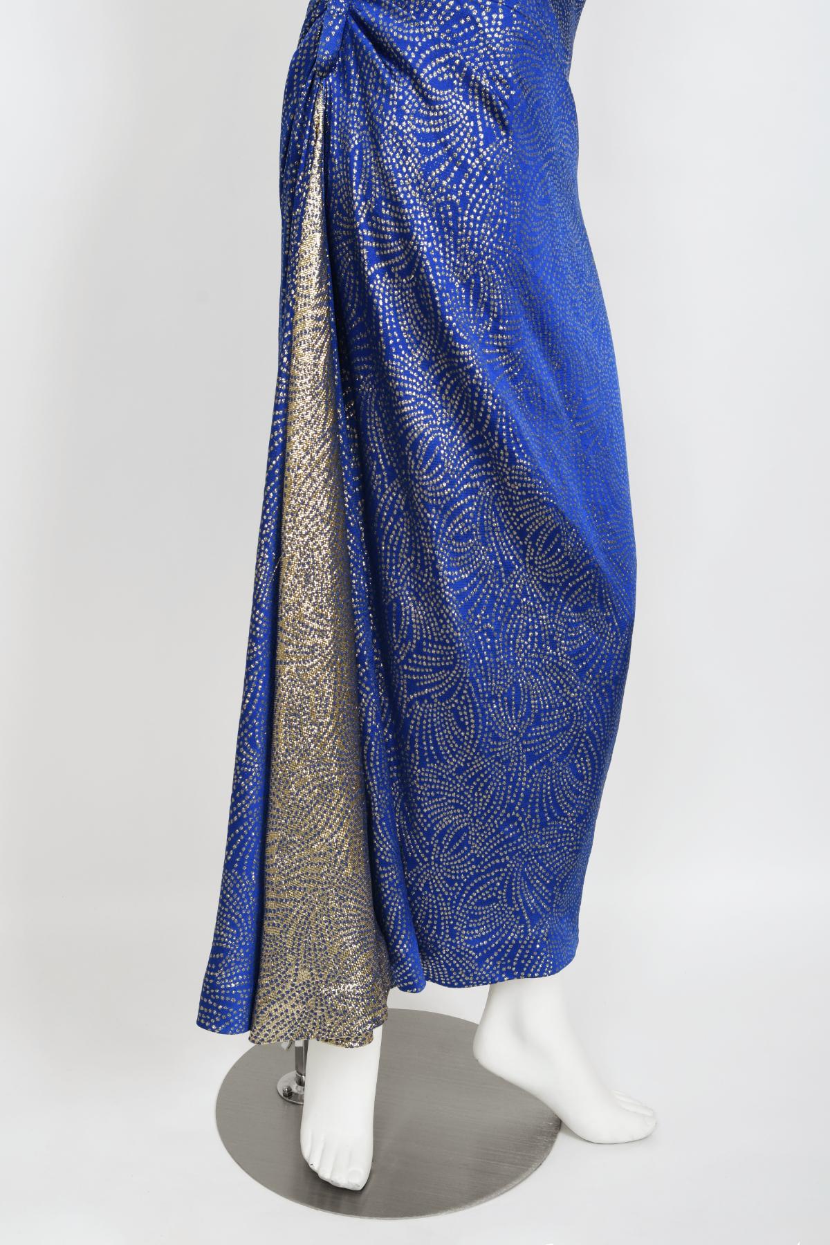 Robe asymétrique vintage en soie bleue métallisée coupée en biais Jacqueline de Ribes, années 1990 en vente 4