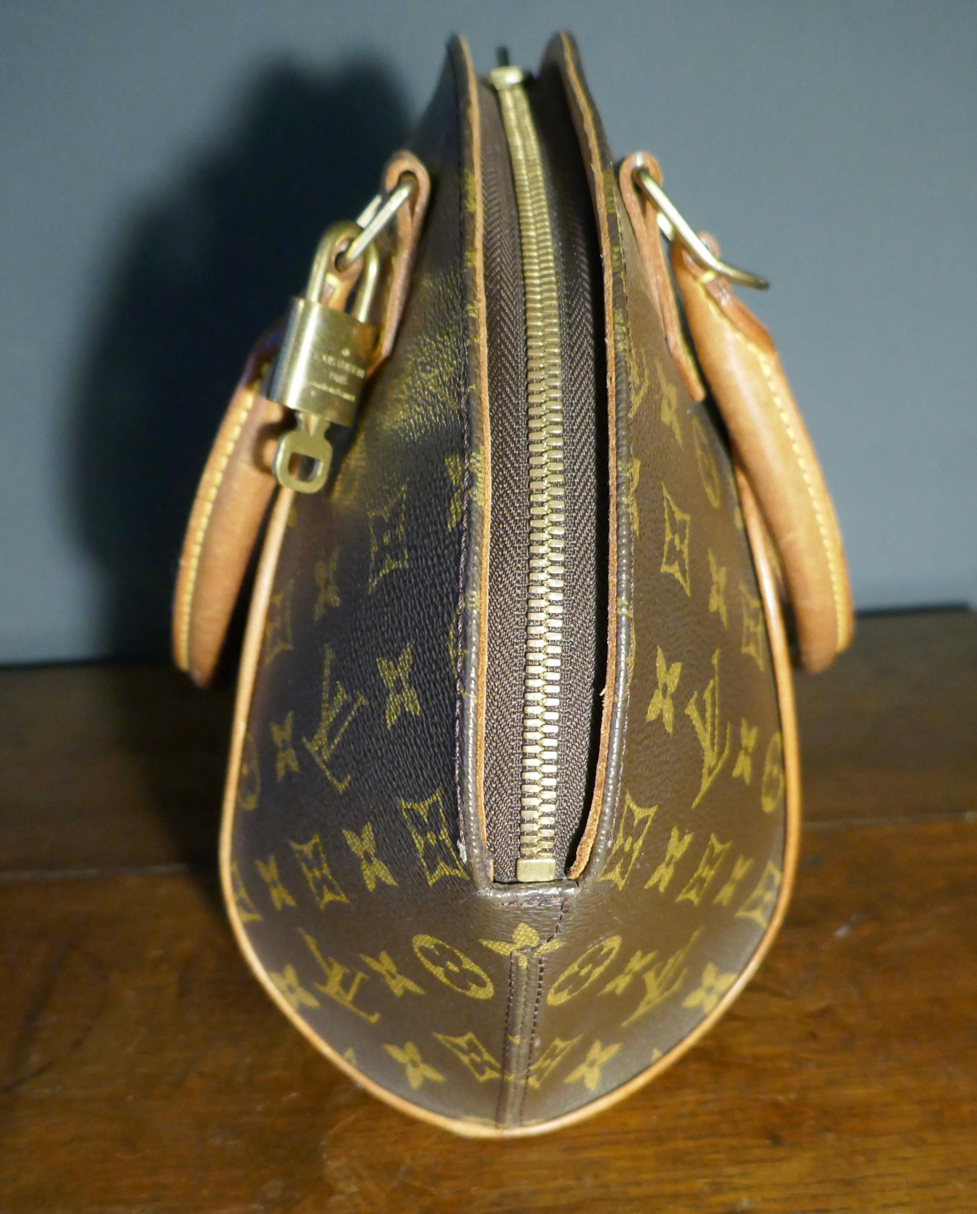 Vintage 1990s Louis Vuitton Ellispe MM Hand Bag In Good Condition In Chillerton, Isle of Wight