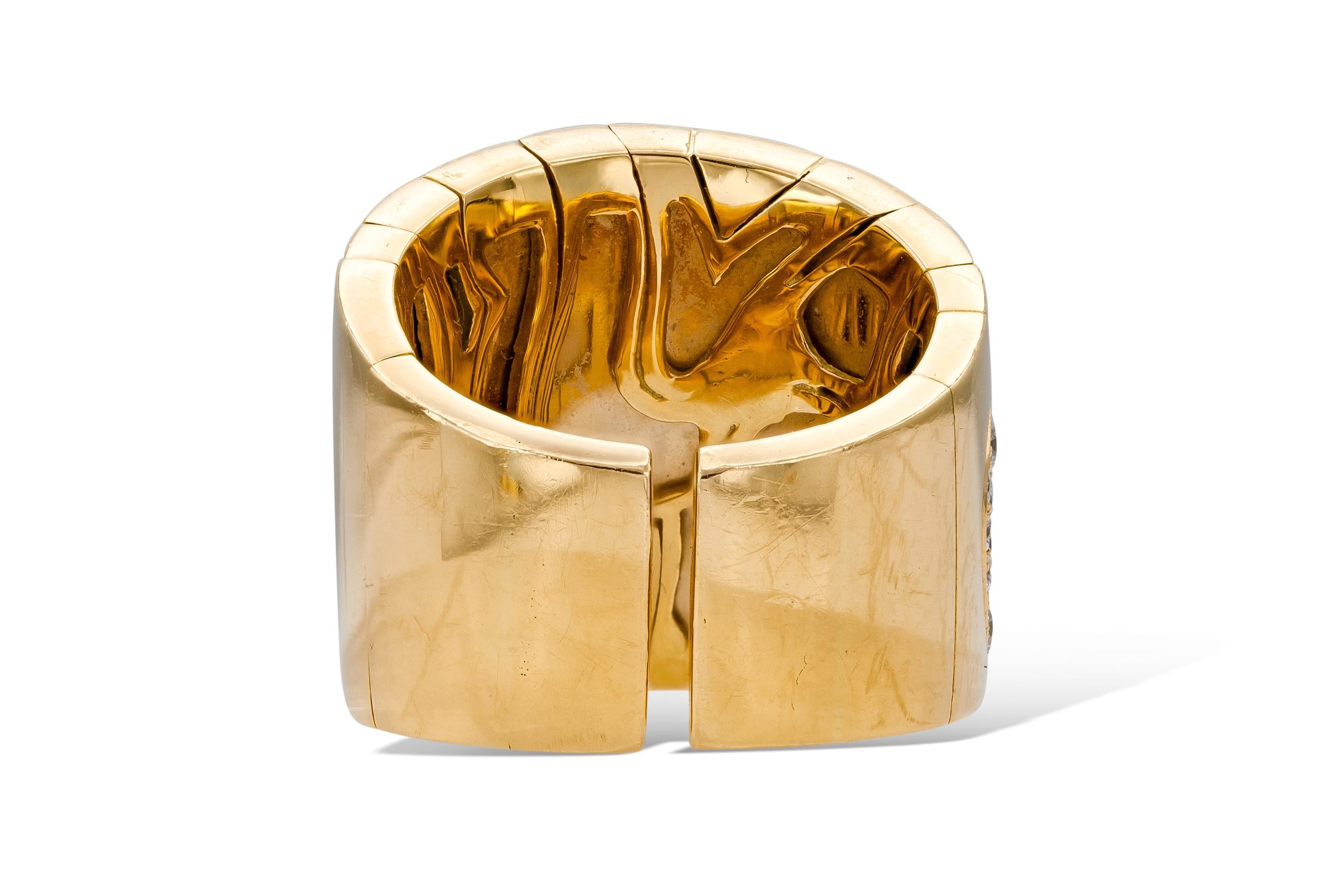 Vintage 1990s Marina B Ring with Diamonds In Good Condition For Sale In New York, NY