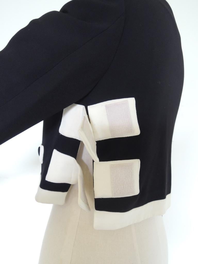 Vintage 1990s Moschino Black and White Crop Velcro Closure Blazer Jacket  In Good Condition For Sale In Oakland, CA