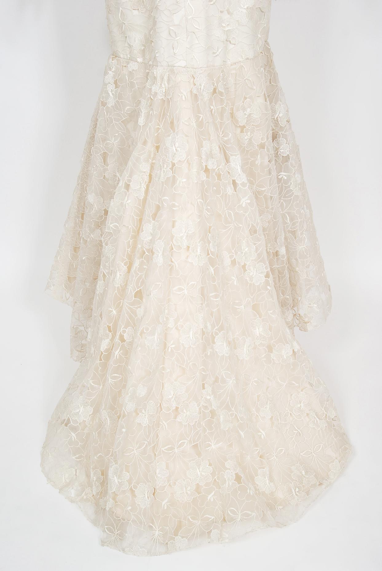 Vintage 1990s Nolan Miller Couture Ivory Embroidered Silk Strapless Mermaid Gown For Sale 2