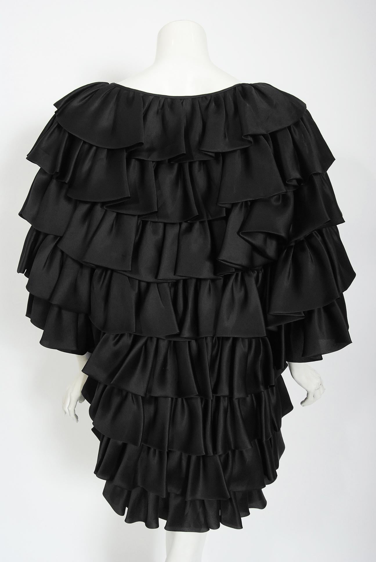 Vintage 1990's Oscar de la Renta Black Silk Tiered-Ruffle Short Sleeve Jacket 5