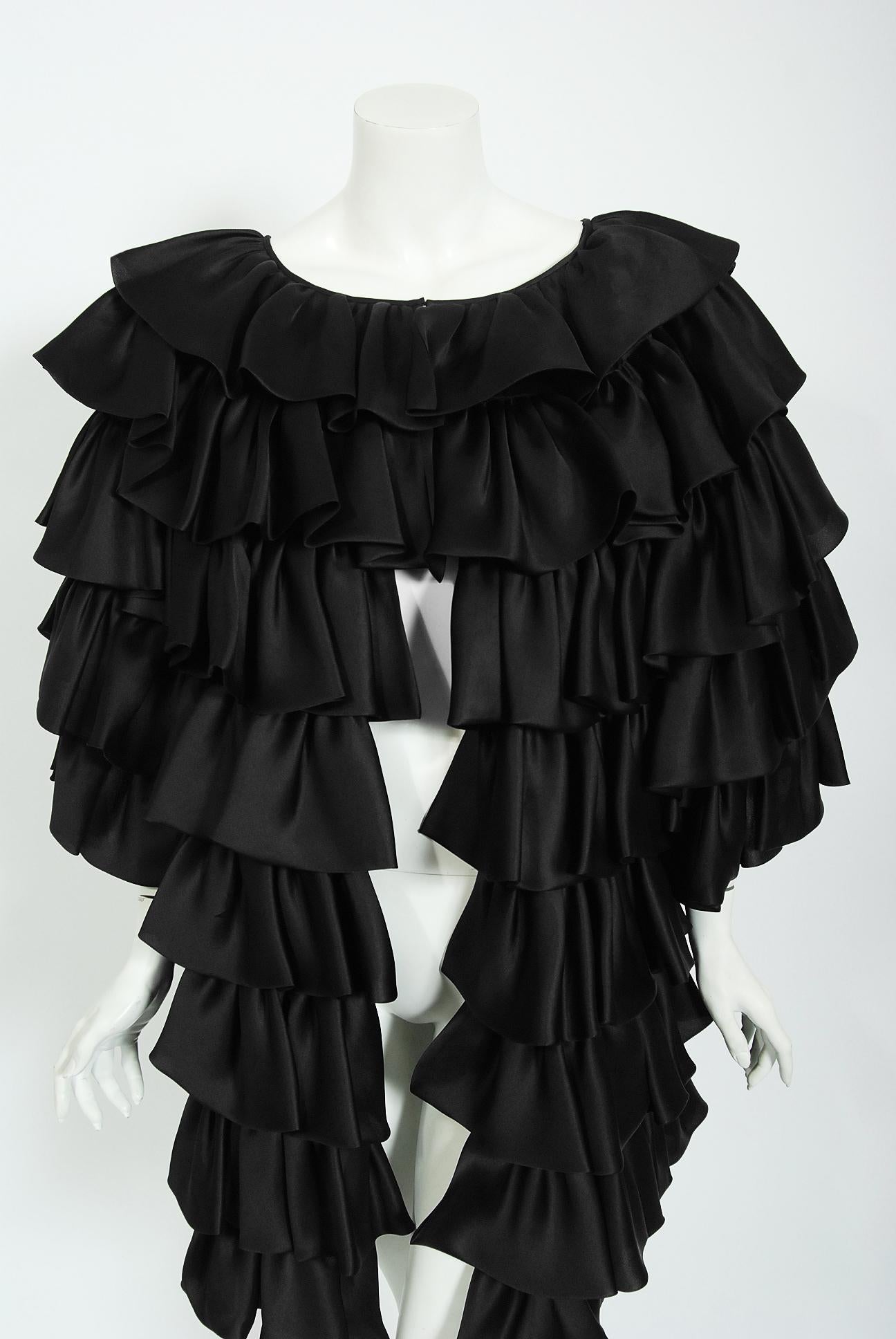 Women's Vintage 1990's Oscar de la Renta Black Silk Tiered-Ruffle Short Sleeve Jacket