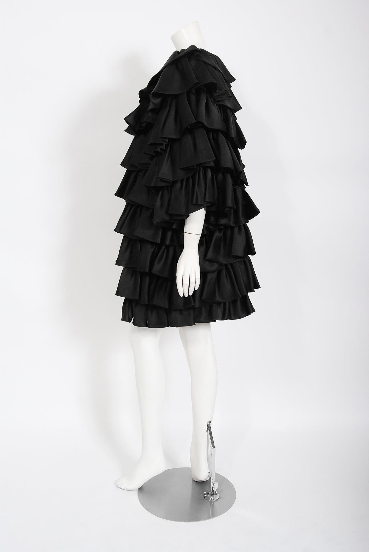 Vintage 1990's Oscar de la Renta Black Silk Tiered-Ruffle Short Sleeve Jacket 2