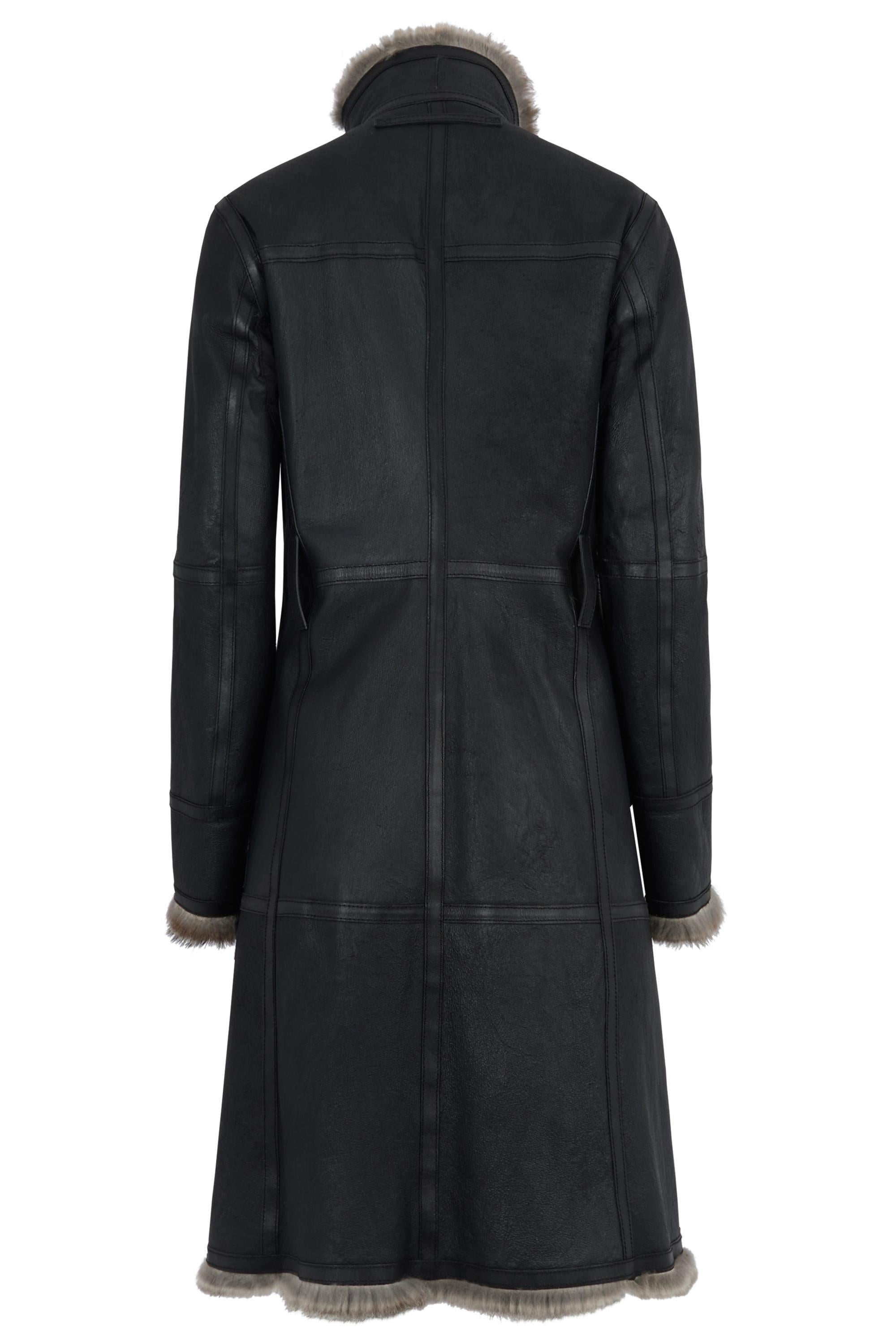 Noir Vintage 1990's Prada Leather & Fur Reversible Coat en vente