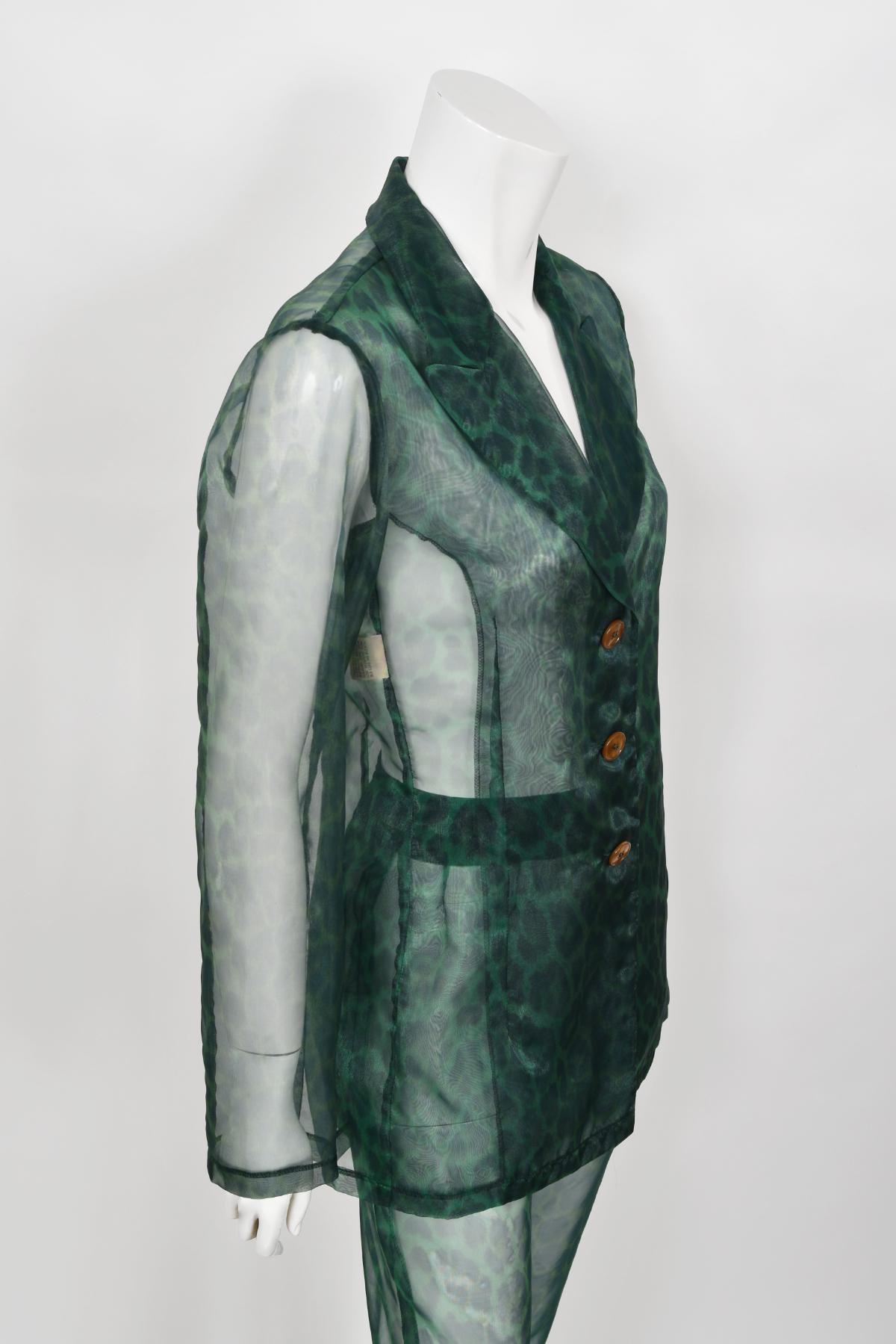 Rifat Ozbek - Blazer et pantalon à imprimé léopard vert transparent, années 1990  en vente 2