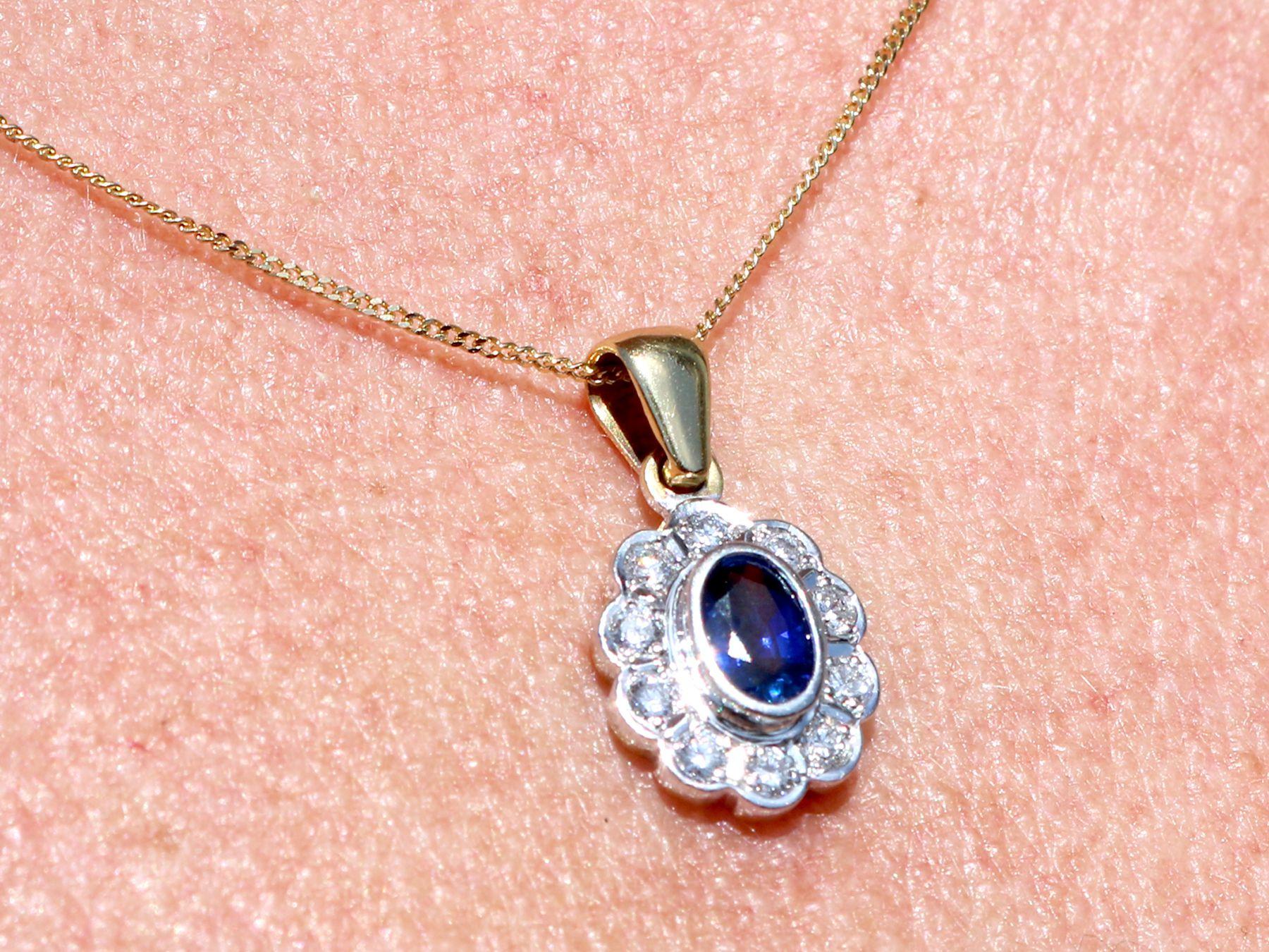 1990s Sapphire and Diamond Yellow Gold Pendant For Sale 3