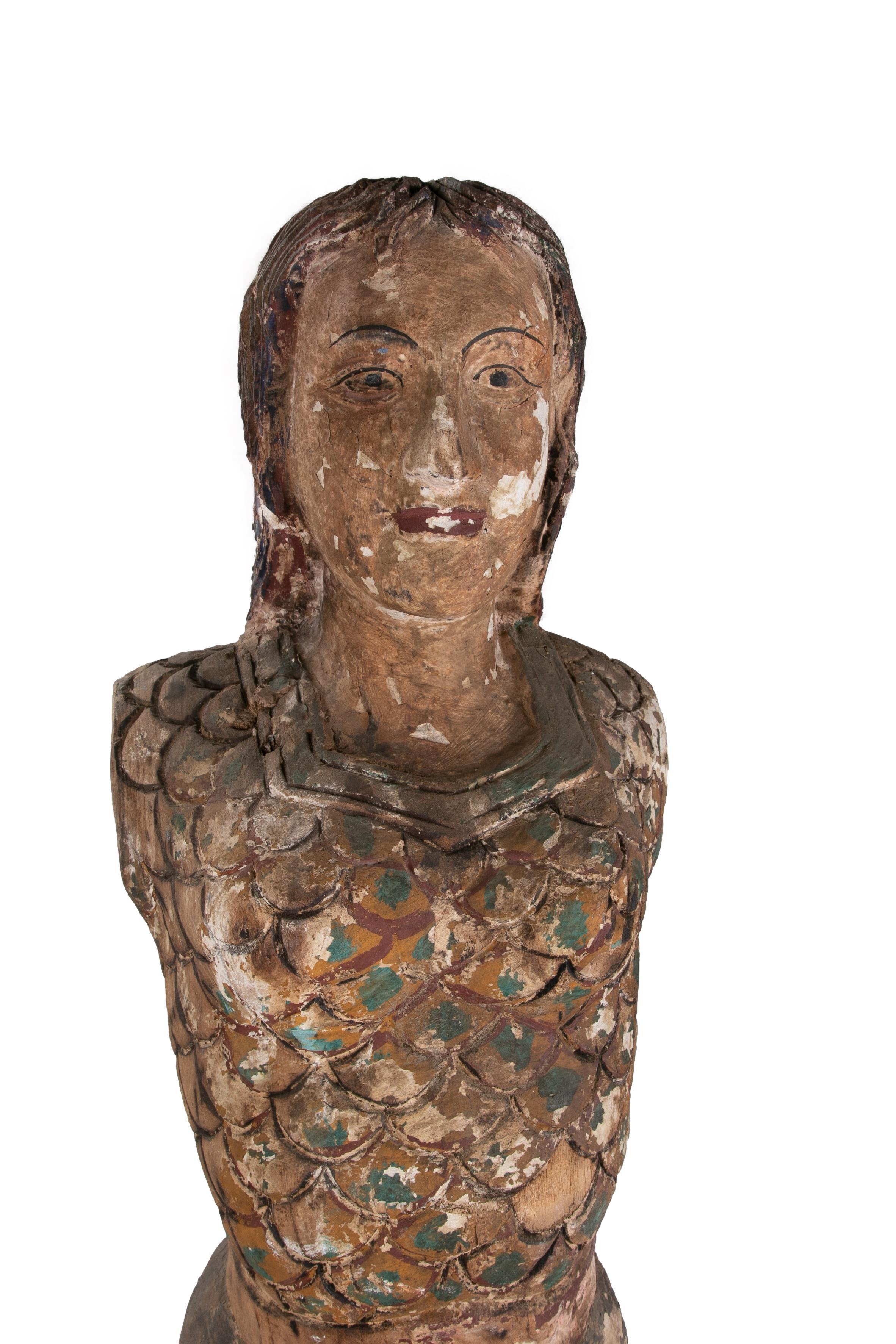Vintage 1990s Spanisch Hand geschnitzt Holz bemalt Meerjungfrau Skulptur im Angebot 2