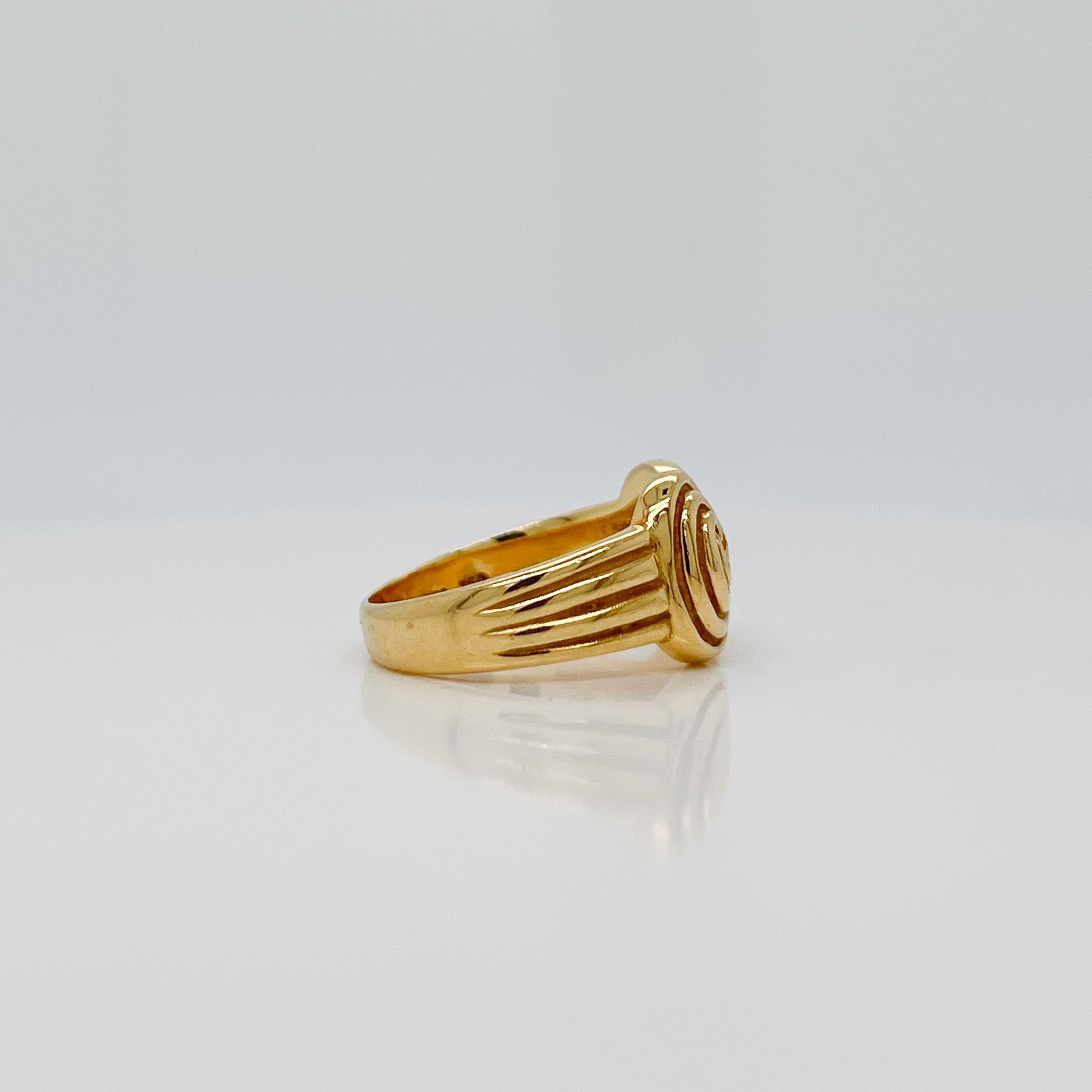 Vintage 1990s Tiffany & Co. 18 Karat Gold 'Spiro Swirl' Ring Size 6  In Good Condition In Philadelphia, PA