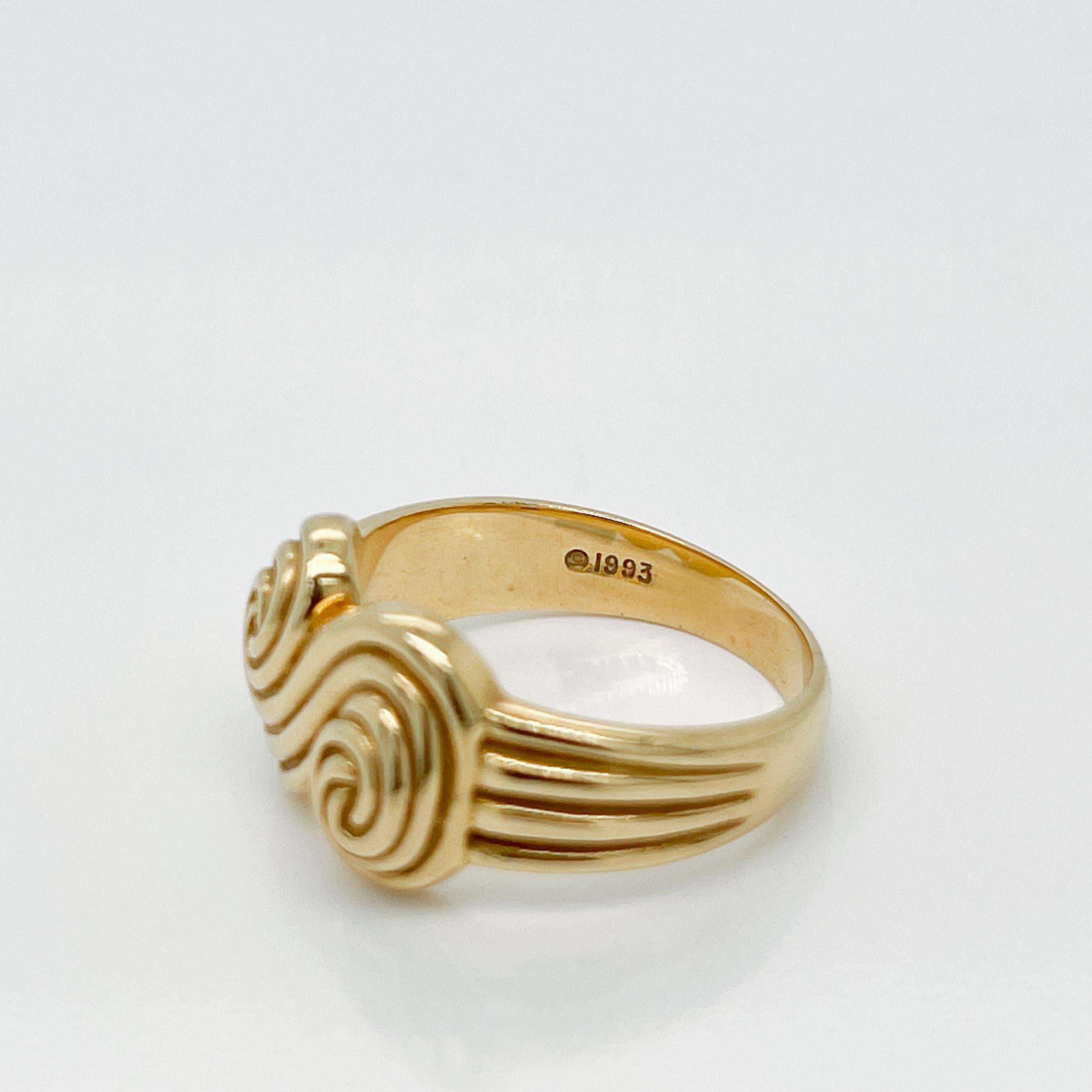 Women's or Men's Vintage 1990s Tiffany & Co. 18 Karat Gold 'Spiro Swirl' Ring Size 6 