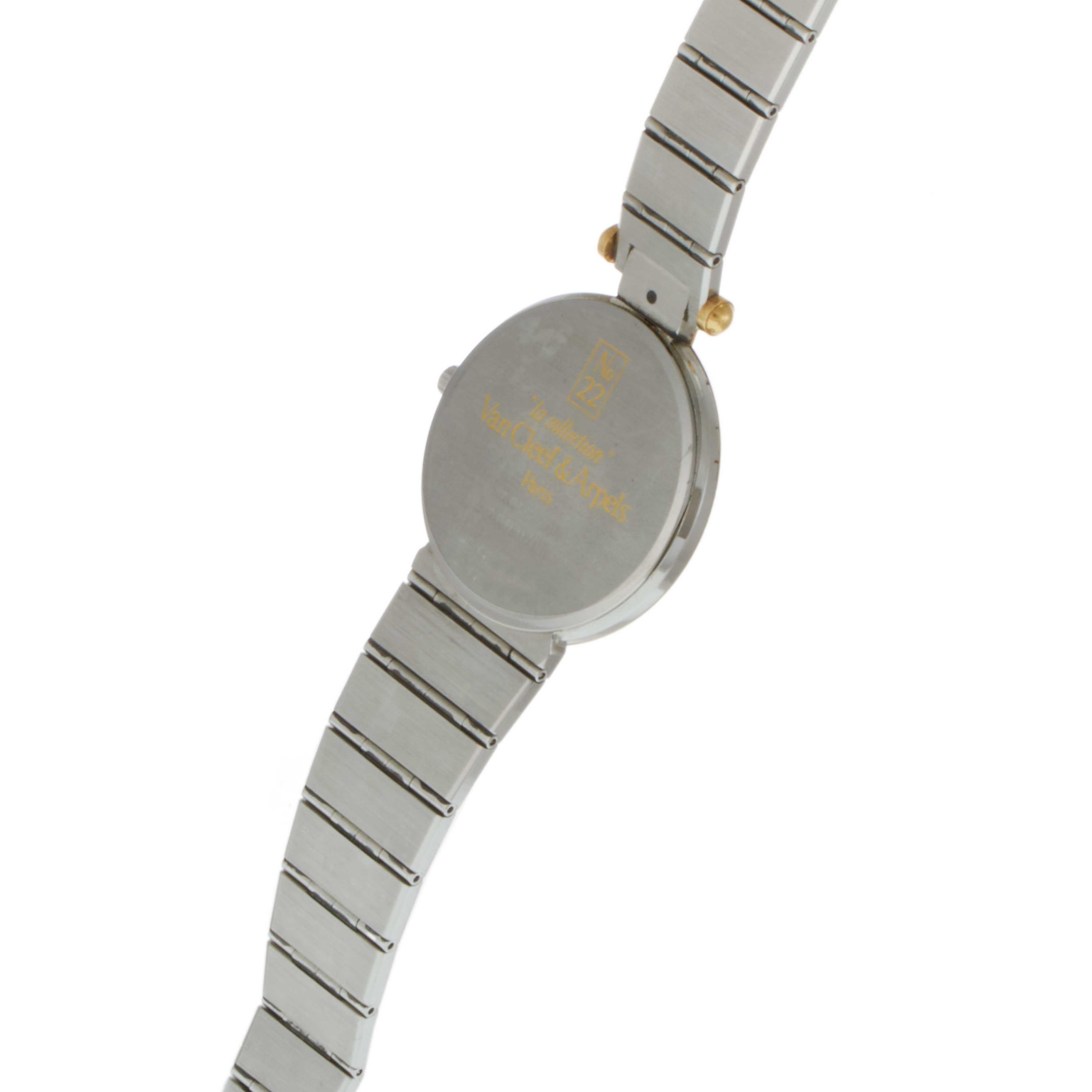 Vintage 1990's Van Cleef & Arpels No. 22 Two-Tone Watch - Quartz Unisexe en vente