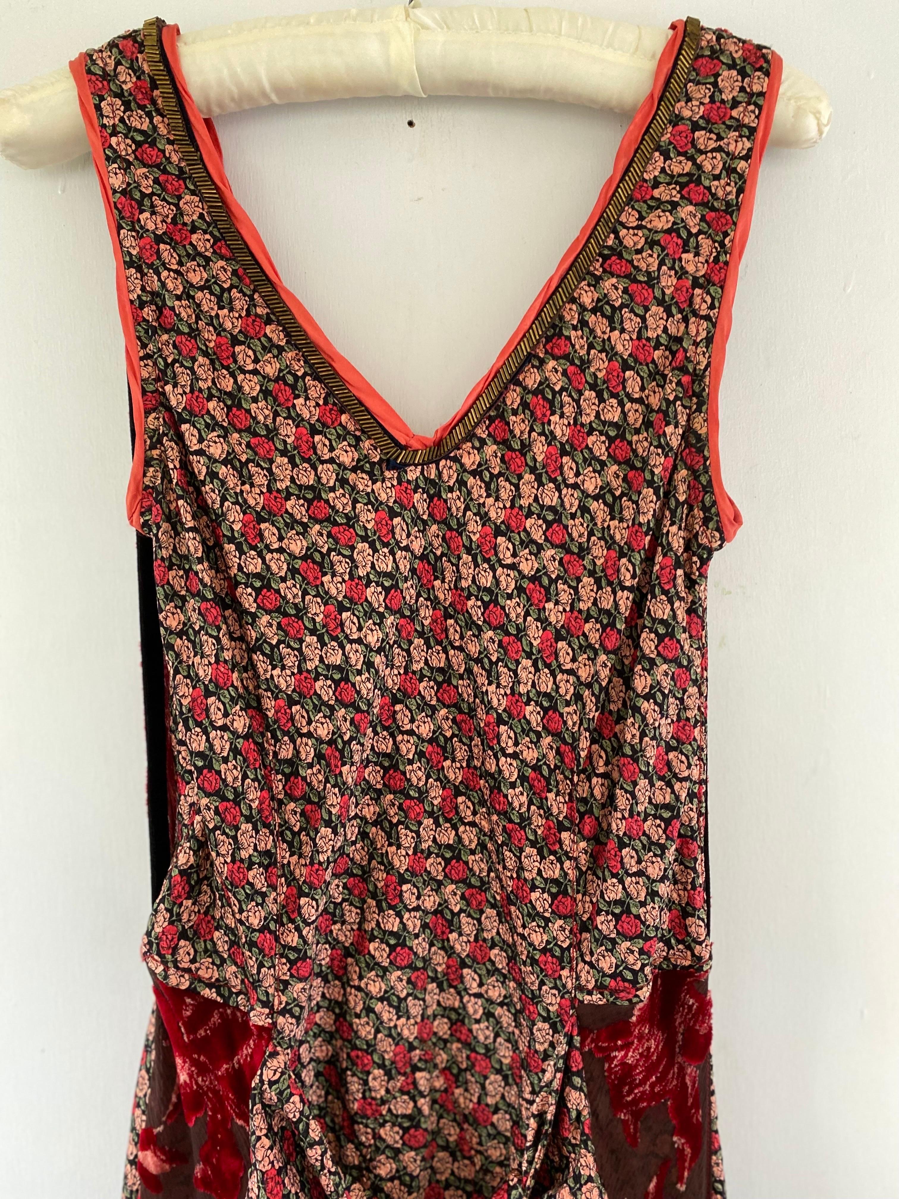 Voyage Invest in the Original Vintage 1990s Silk and Devore Velvet Dress 4