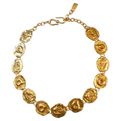 Vintage 1990
s YVES SAINT LAURENT gilt hammered link necklace with shell detail