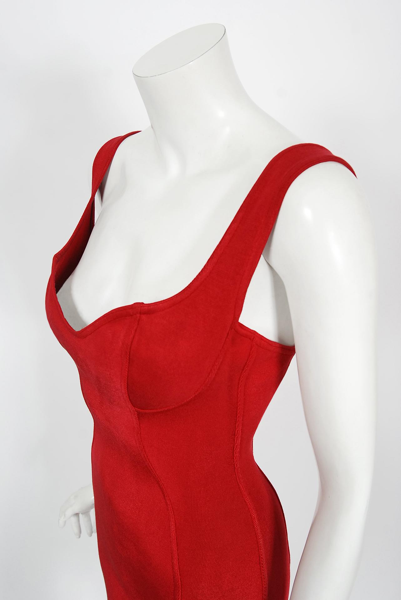Vintage 1991 Azzedine Alaia Documented Runway Red Bustier Bodycon Mini Dress  In Good Condition In Beverly Hills, CA