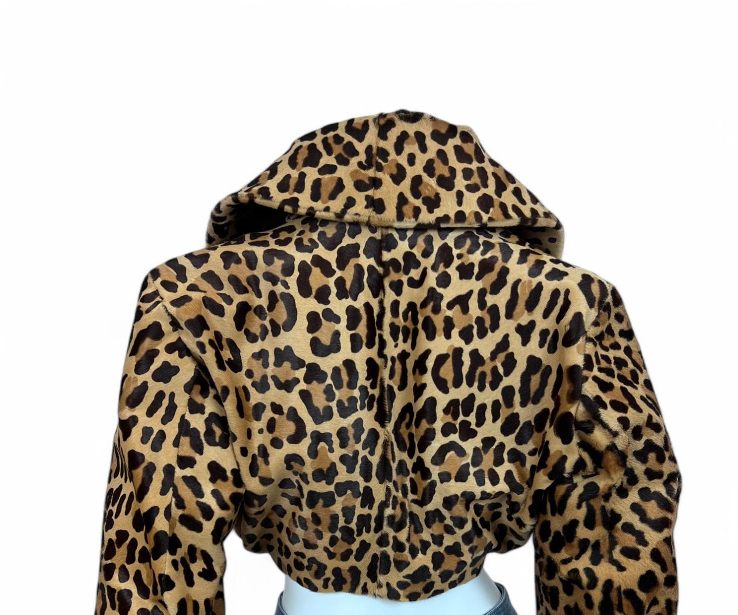 Vintage 1991 Azzedine Alaïa Leopard Calf Leather Cropped Jacket Sz: 38 For Sale 2