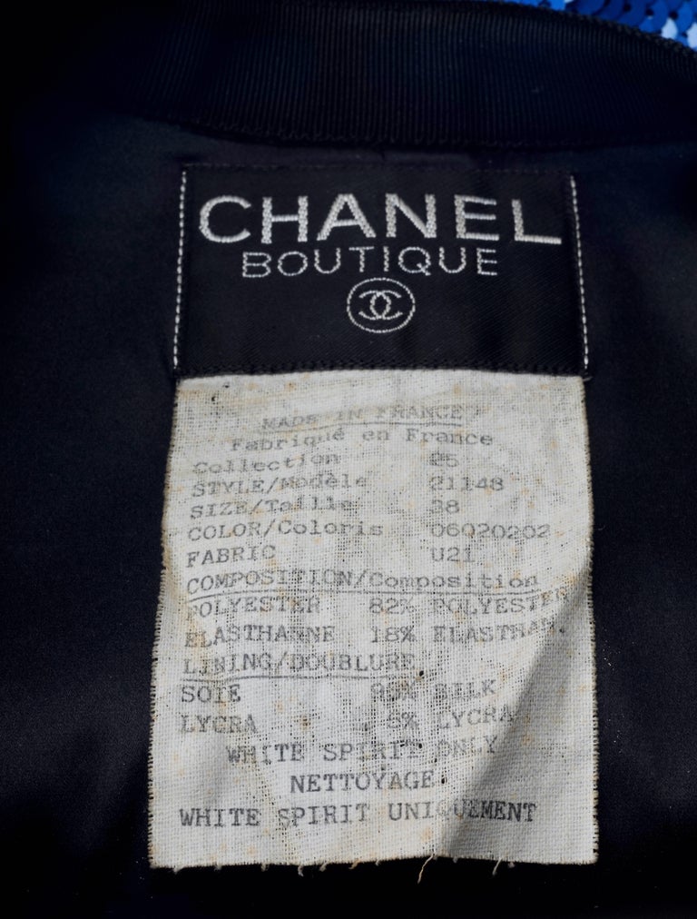 Vintage 1991 CHANEL Blue Sequin Scuba Jacket For Sale 6