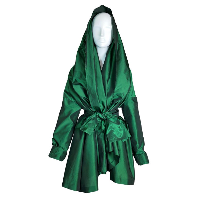Vintage 1991 Dolce and Gabbana Emerald Green Satin Coat Dress at 1stDibs |  dolce and gabbana emerald green dress, italian size 40 in us clothing