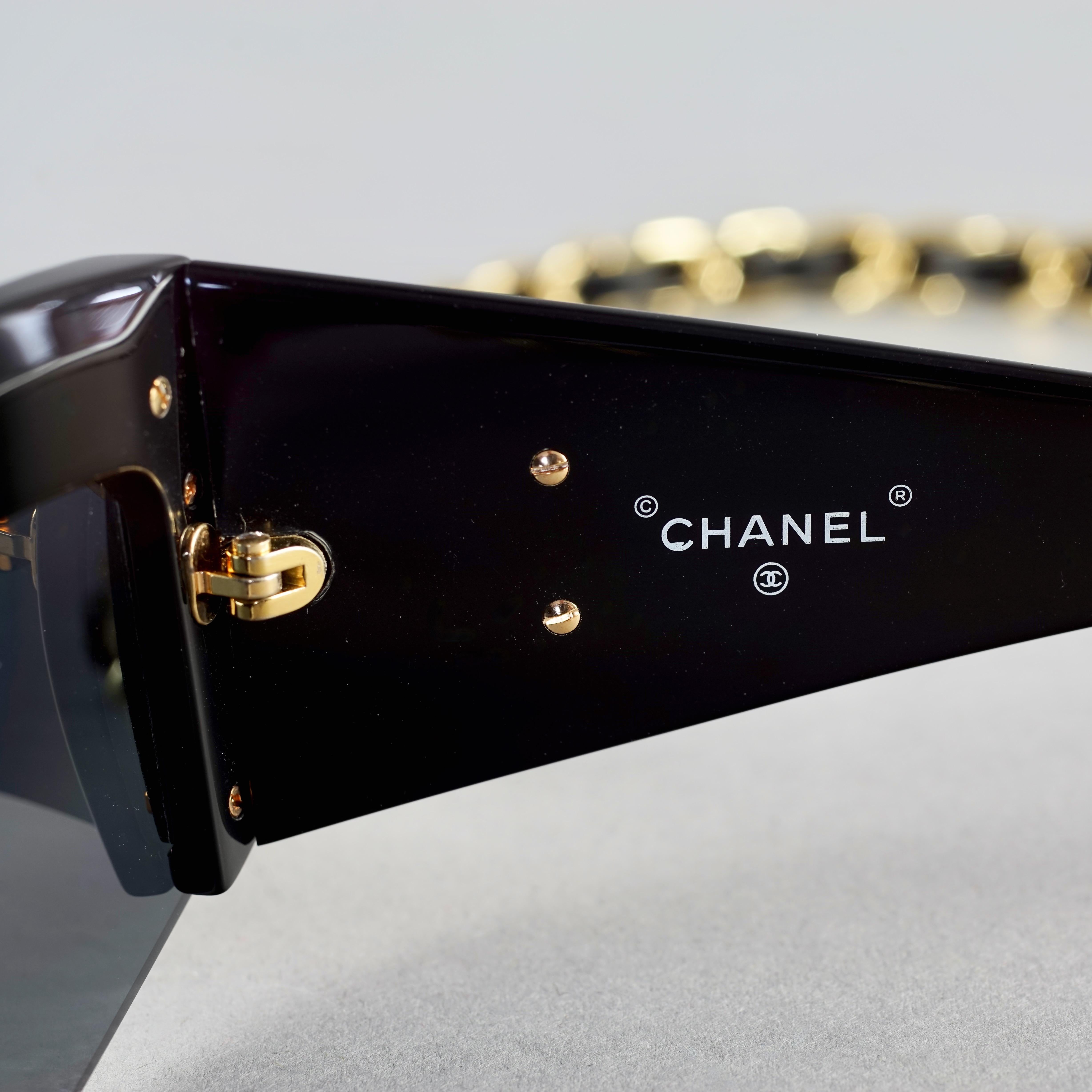 Vintage 1992 CHANEL Iconic Logo Leather Chain Drop Sunglasses  For Sale 8
