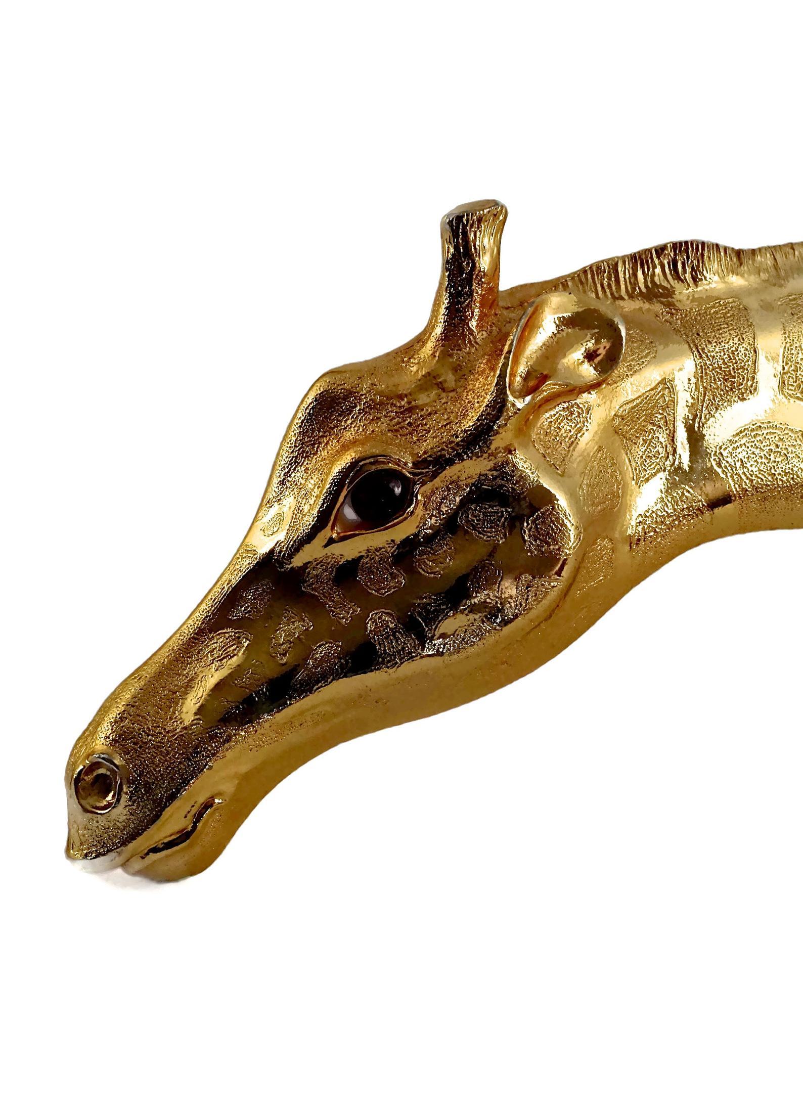 Women's or Men's Vintage 1992 CHRISTOPHER ROSS Sculpture Giraffe Belt Buckle For Sale