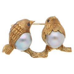 Vintage 1992 Love Birds Pearl and Sapphire Brooch in Yellow Gold