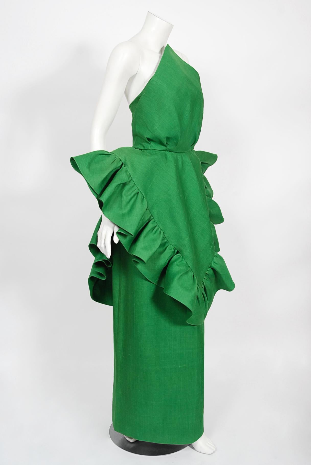 Vintage 1987 Pierre Cardin Haute Couture Green Silk-Linen Sculptural Ruffle Gown 4