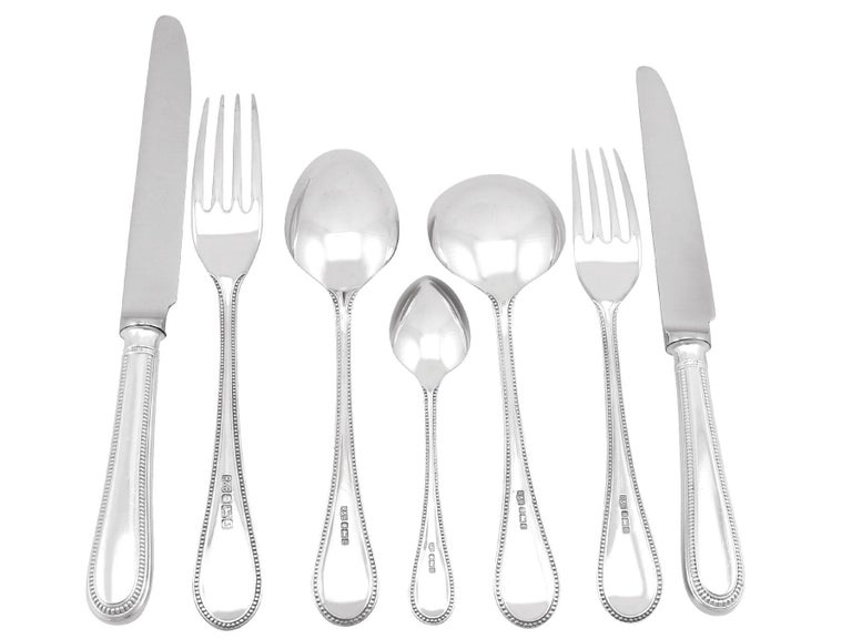 English Vintage 1992 Sterling Silver Canteen of Cutlery for Eight Persons For Sale