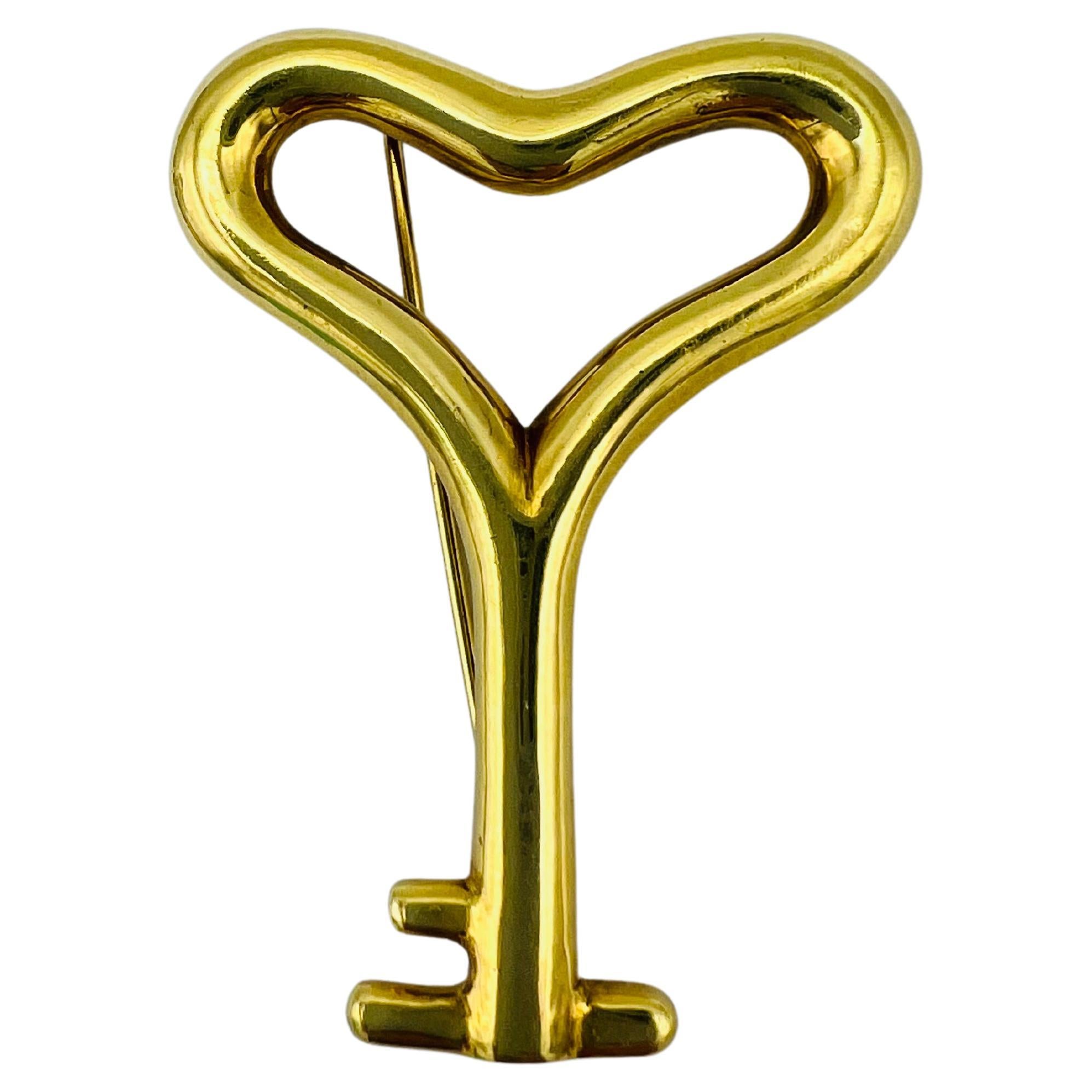 Vintage 1993 Angela Cummings Yellow Gold Heart Key Brooch  For Sale