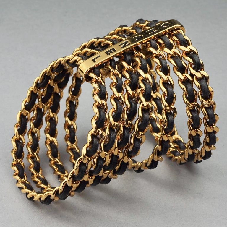 Vintage 1993 CHANEL 7 Stacked Bangles Chain Leather Wide
