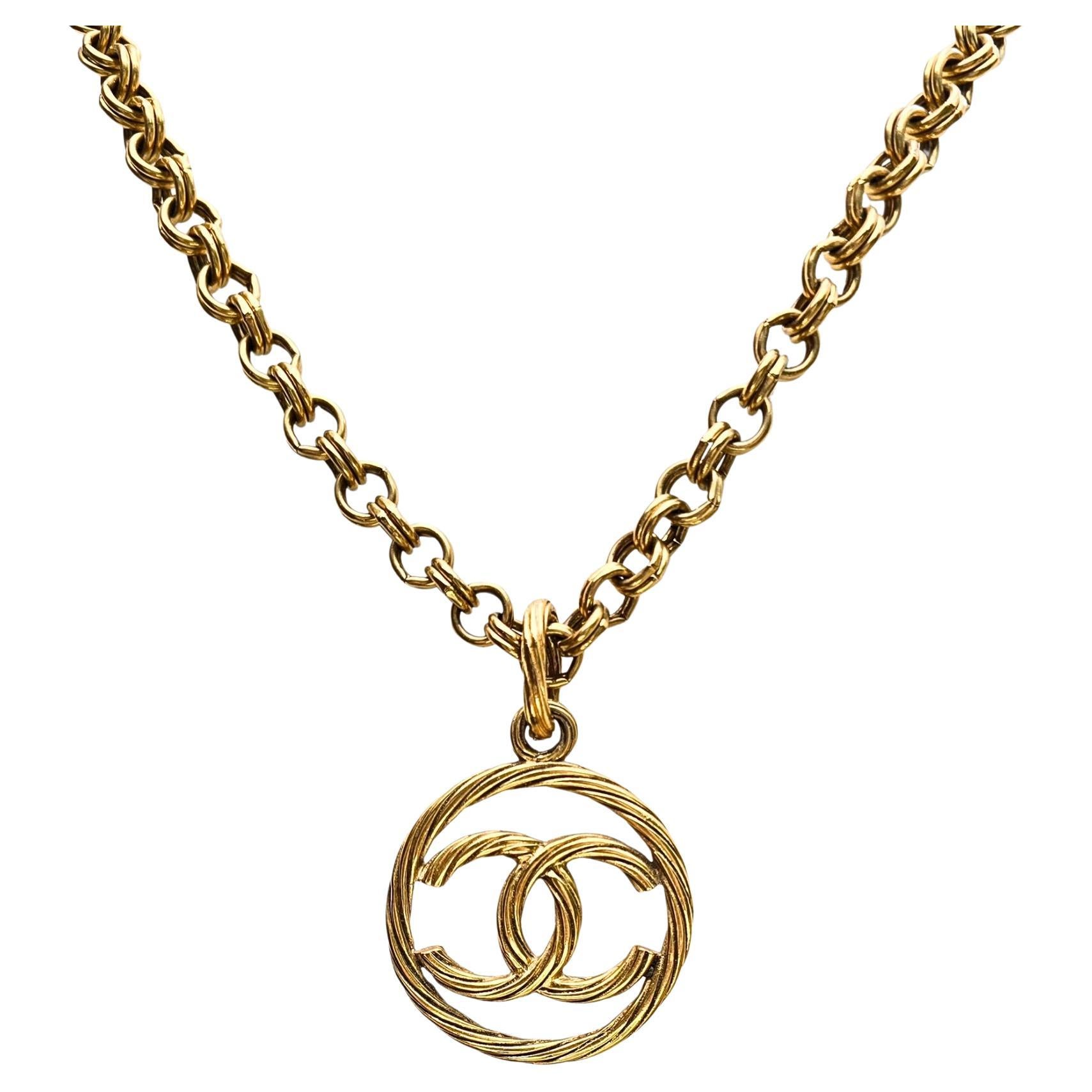 Vintage 1993 Chanel CC Medallion Long Chain Chunky Necklace 24K Gold Plated