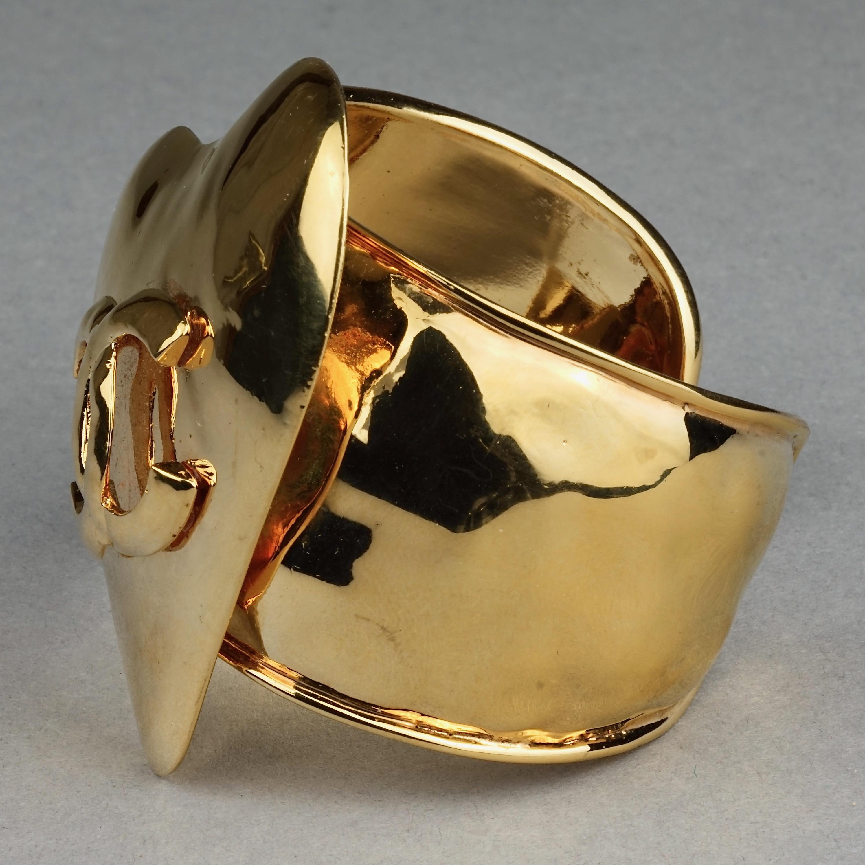 Vintage 1993 CHANEL Logo Heart Cuff Bracelet 4