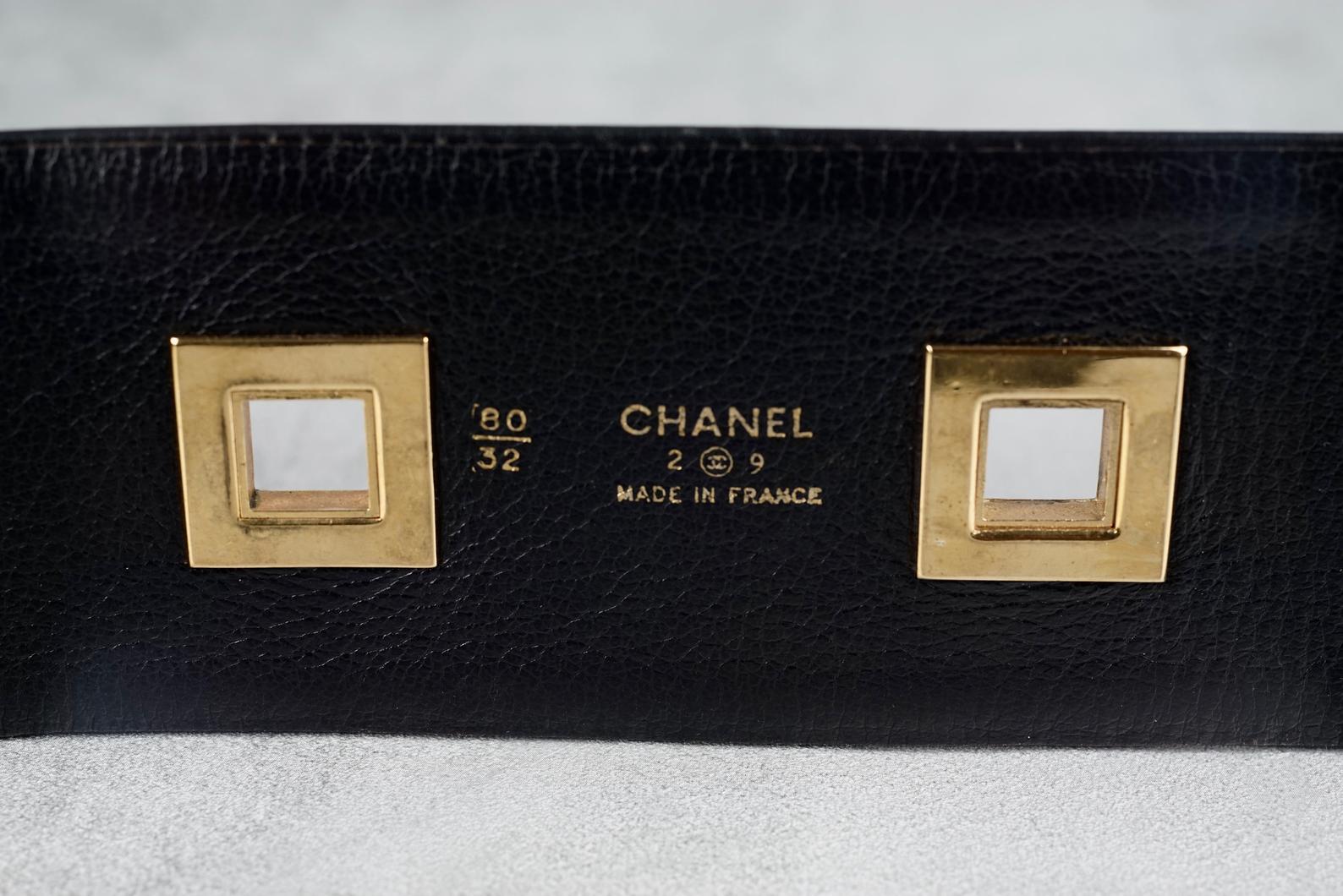 Vintage 1993 CHANEL Luggage Tag Logo Belt 2