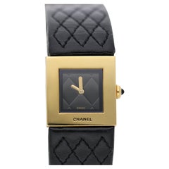 Vintage 1993 Chanel Matelasse H0109 18K Gold Black Dial Quilted Watch