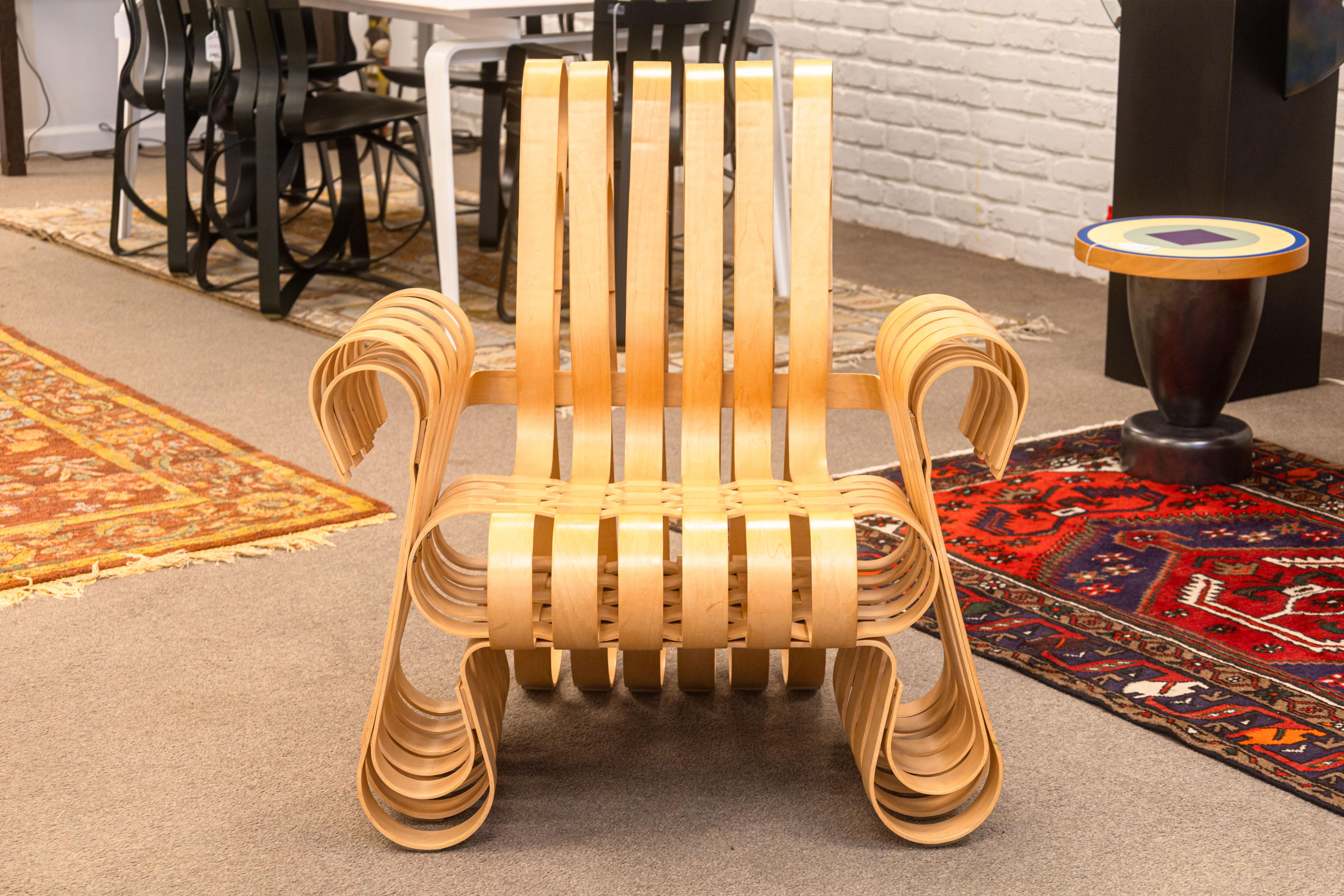 Américain Vintage 1993 Frank Gehry for Franks Chaise longue tissée Power Play et Ottoman en vente