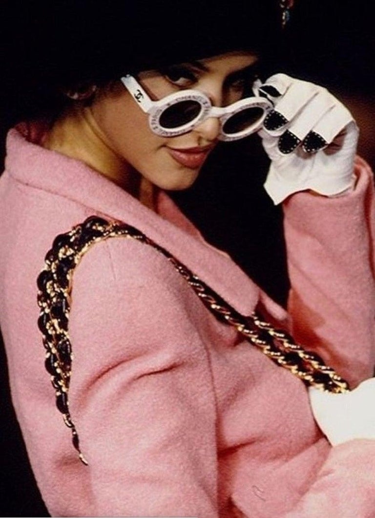 Vintage 1993 Iconic CHANEL PARIS CC Logo Round Black Sunglasses at