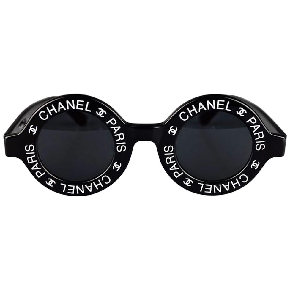 vintage chanel sunglasses round black