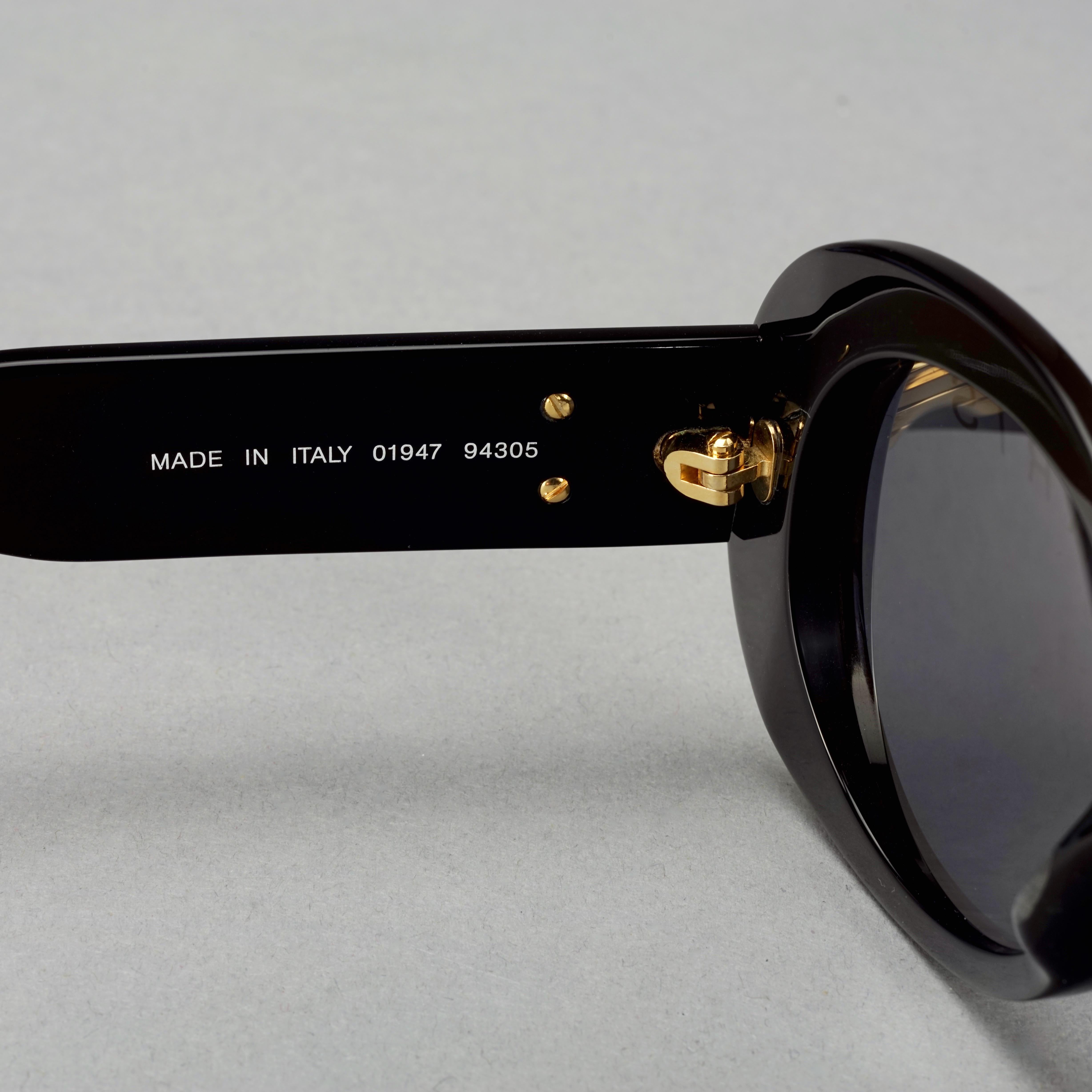 Vintage 1993 Iconic CHANEL PARIS Spelled Black Sunglasses For Sale 7