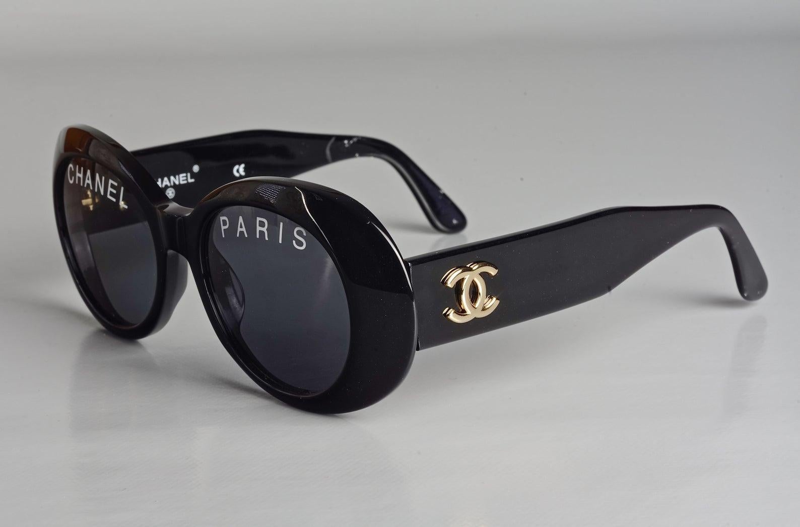 Women's or Men's Vintage 1993 Iconic CHANEL PARIS Spelled Black Sunglasses