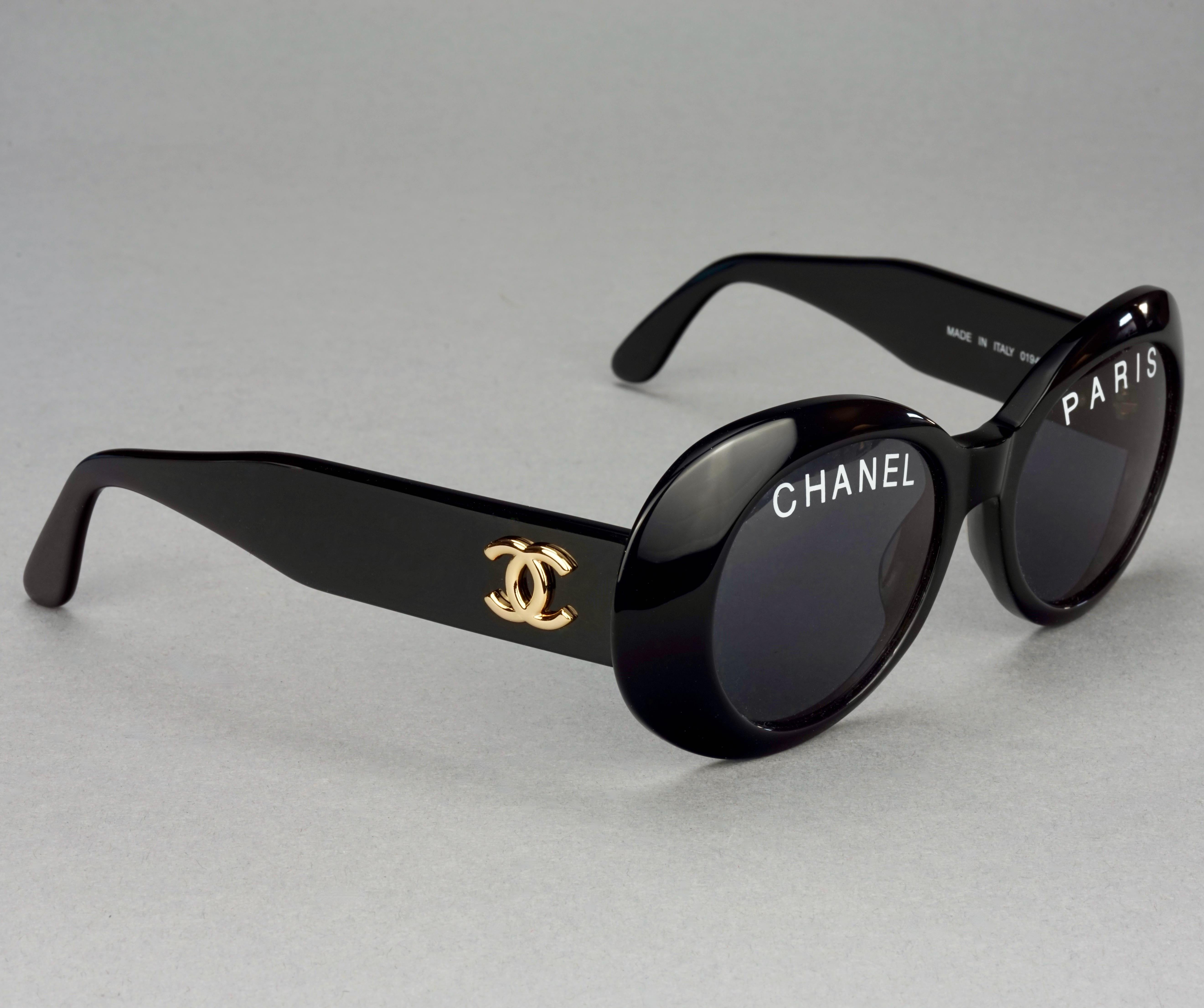 Vintage 1993 Iconic CHANEL PARIS Spelled Black Sunglasses For Sale 2
