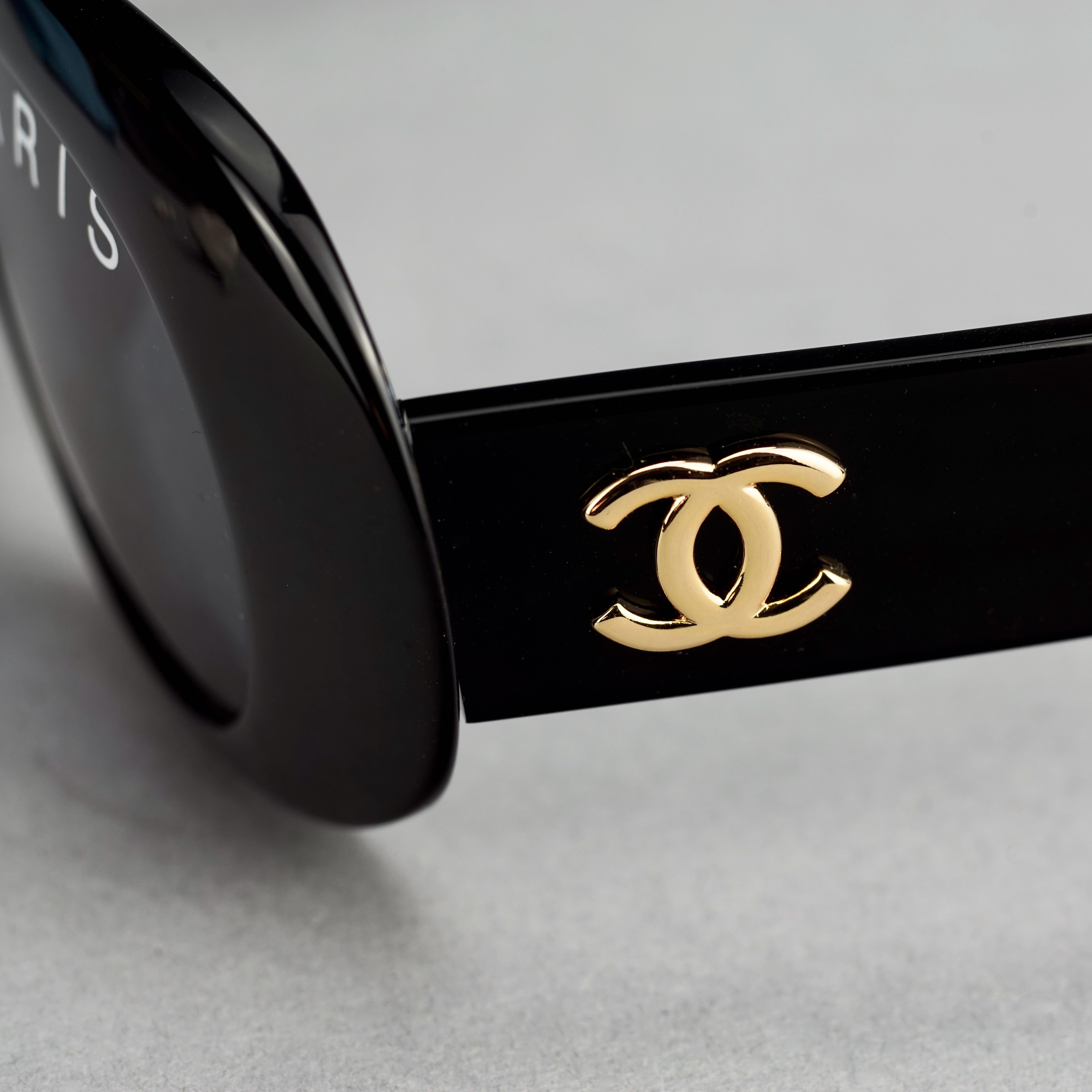 Vintage 1993 Iconic CHANEL PARIS Spelled Black Sunglasses For Sale 3