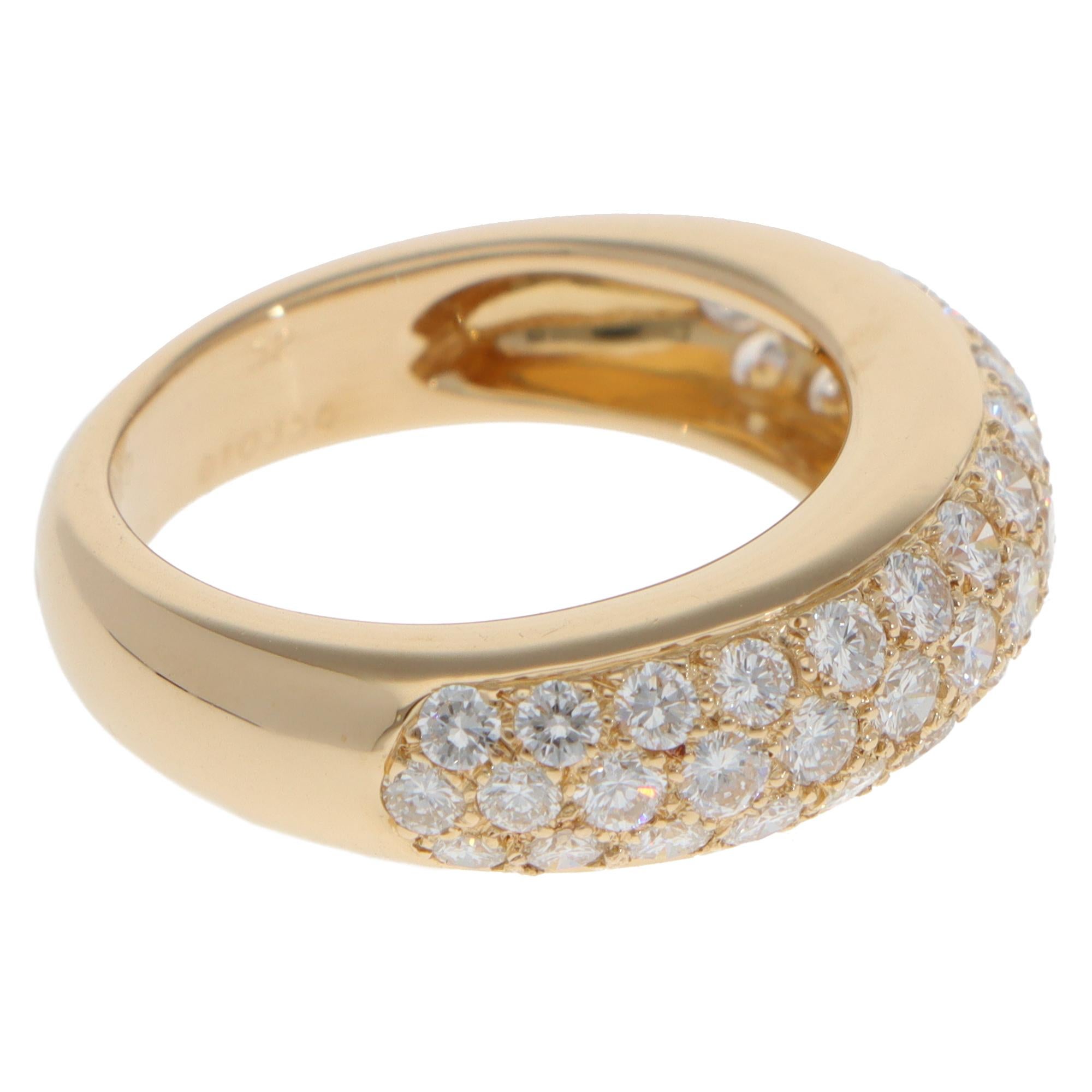 Anillo vintage 1994 Cartier Mimi Pavé de diamantes en oro amarillo Moderno en venta